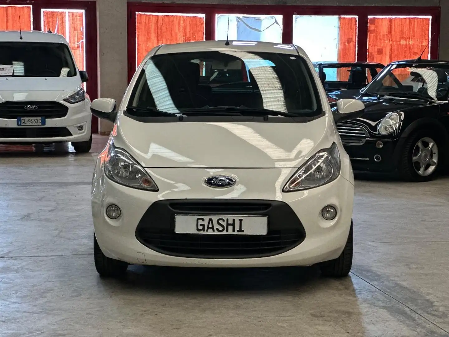 Ford Ka/Ka+ + 1.2 8V 69 CV Titanium Beyaz - 2
