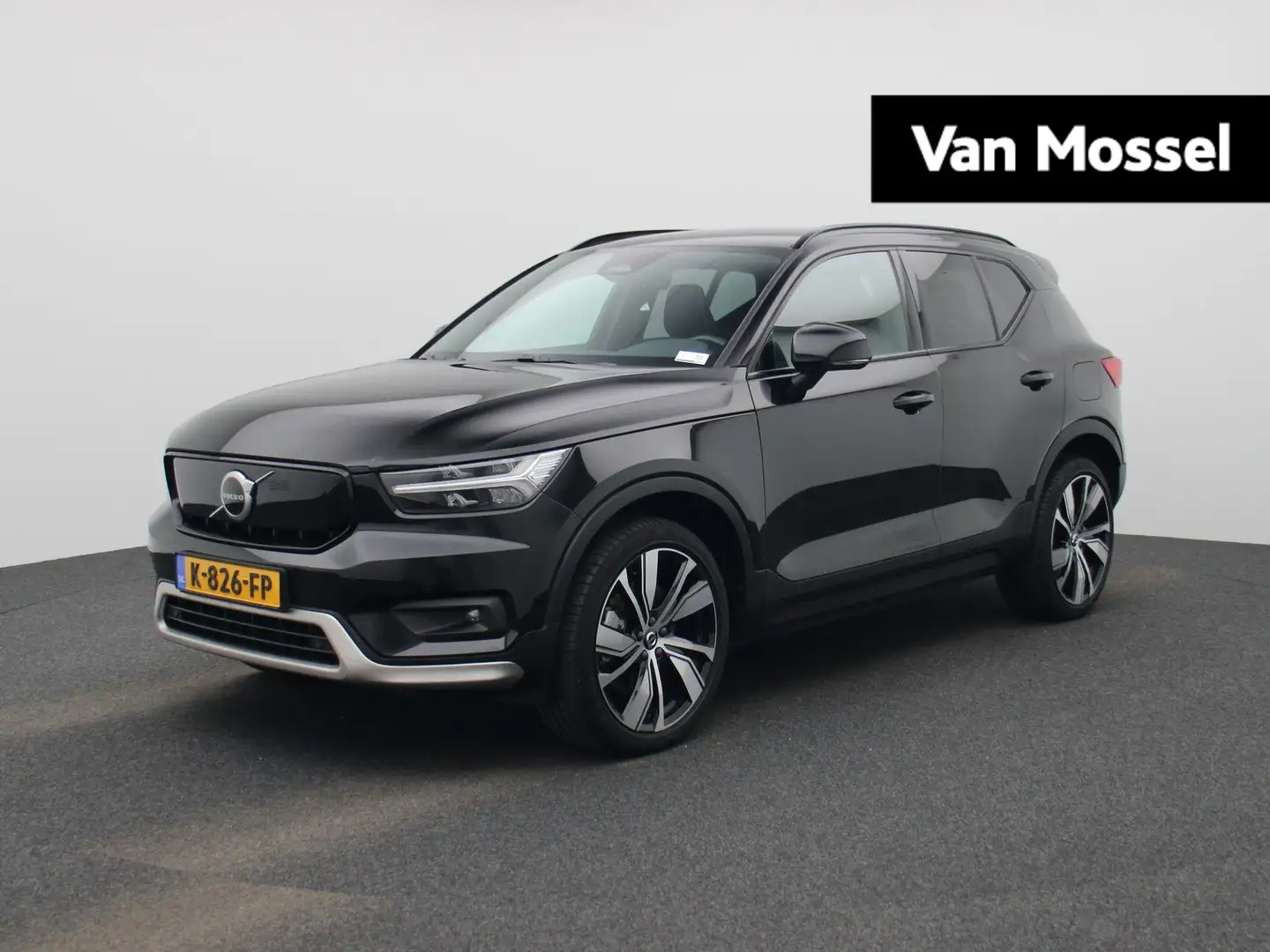 Volvo XC40 Recharge 78kw AWD R-Design | GOOGLE NAVIGATIE | ST Noir - 1