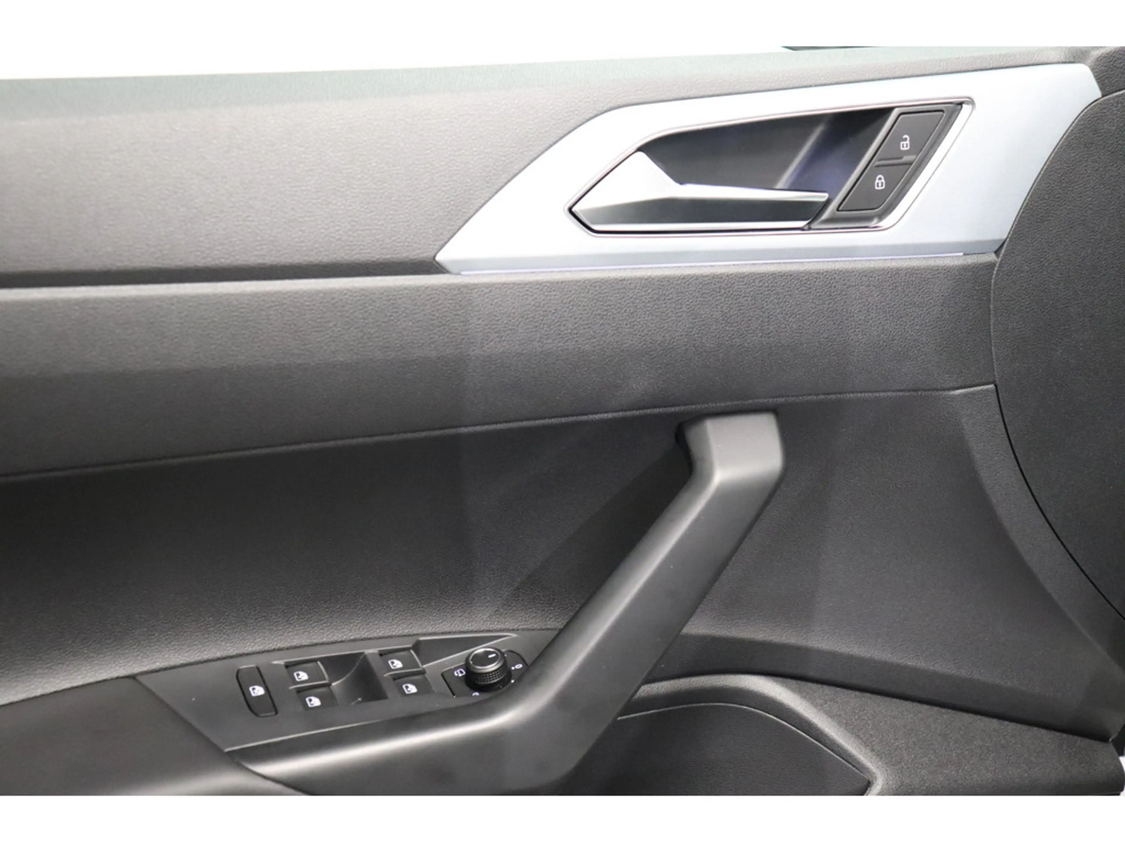 Volkswagen Taigo 1.0 TSI Life DSG #NAVI #LED #AHK — photo 12