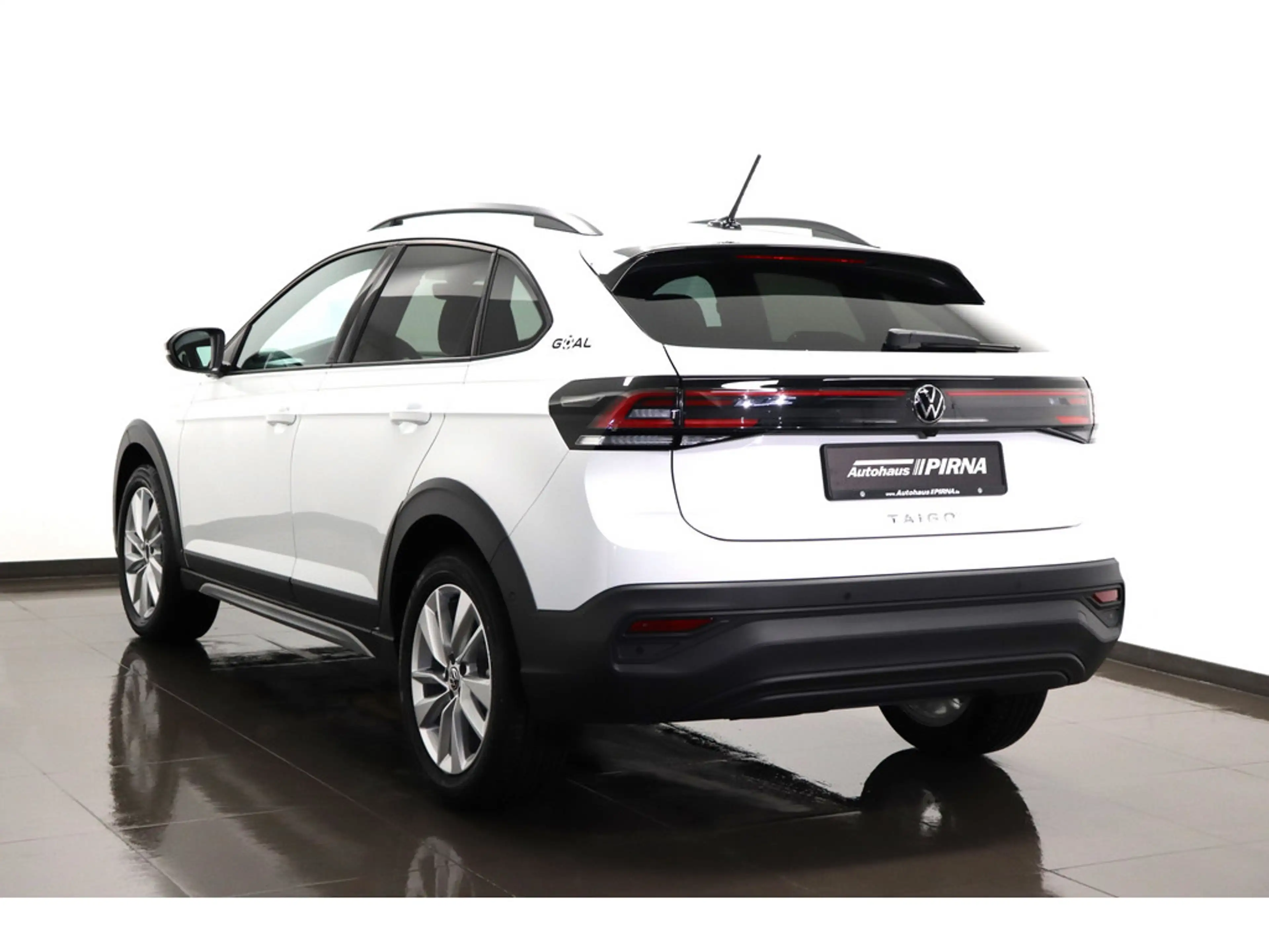 Volkswagen Taigo 1.0 TSI Life DSG #NAVI #LED #AHK — photo 6