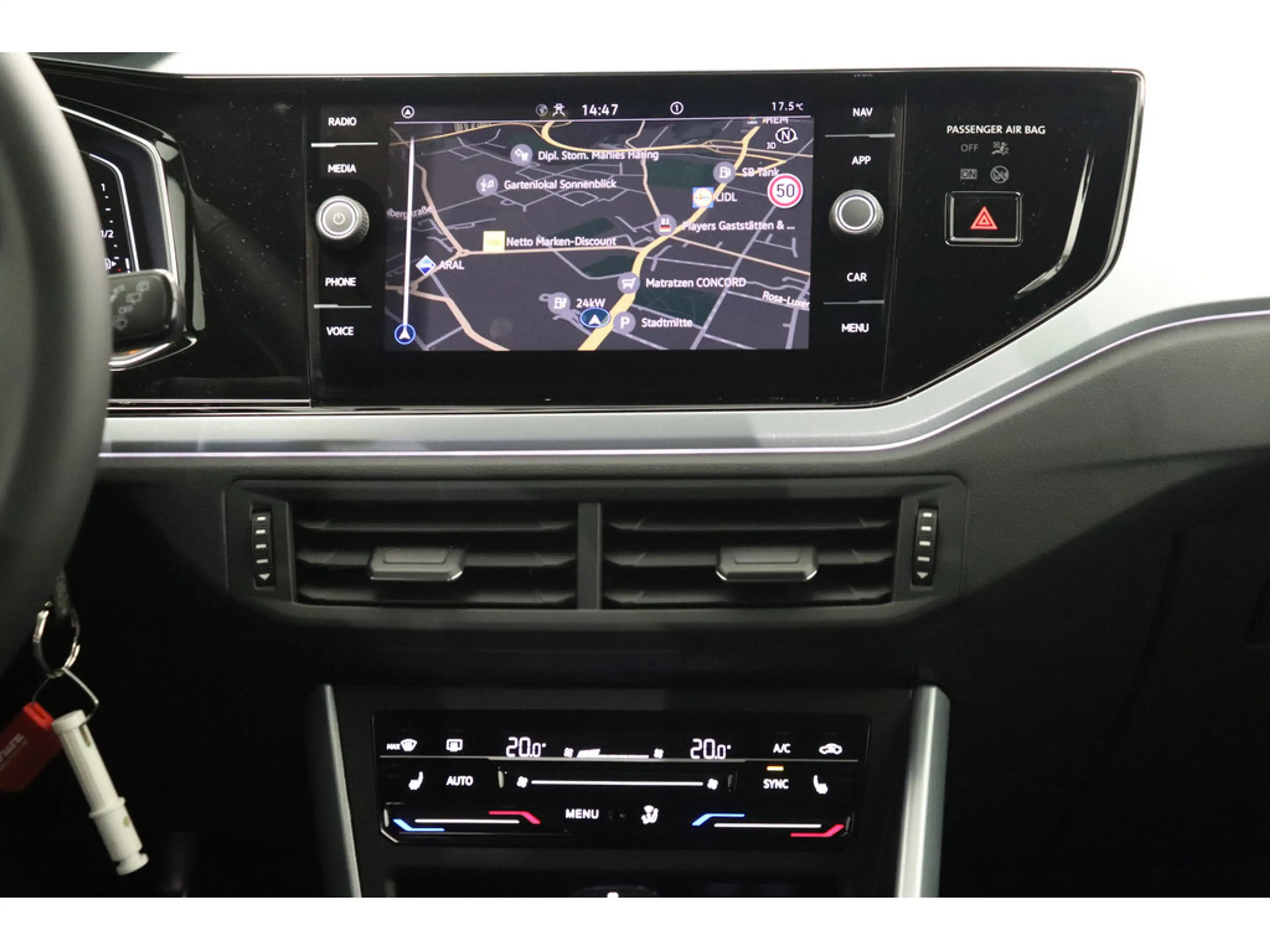 Volkswagen Taigo 1.0 TSI Life DSG #NAVI #LED #AHK — photo 15