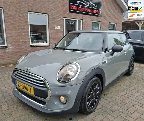 MINI One Mini 1.5 One. 1ste eigenaar, dealer onderhouden. Z