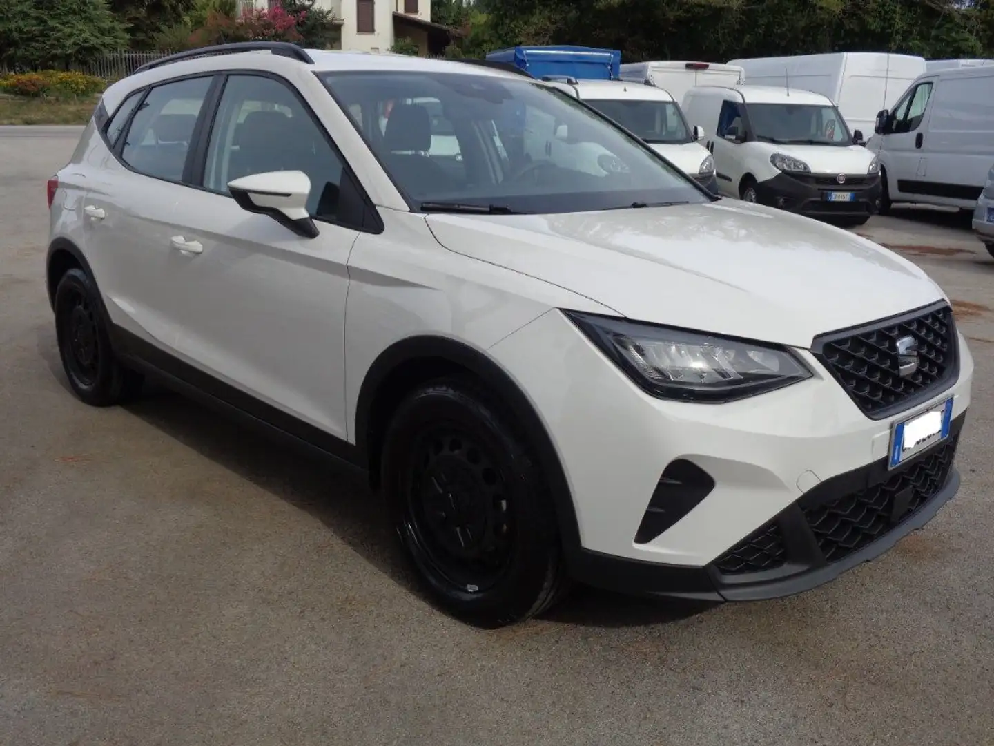 SEAT Arona 1.0 TGI Reference Bianco - 2