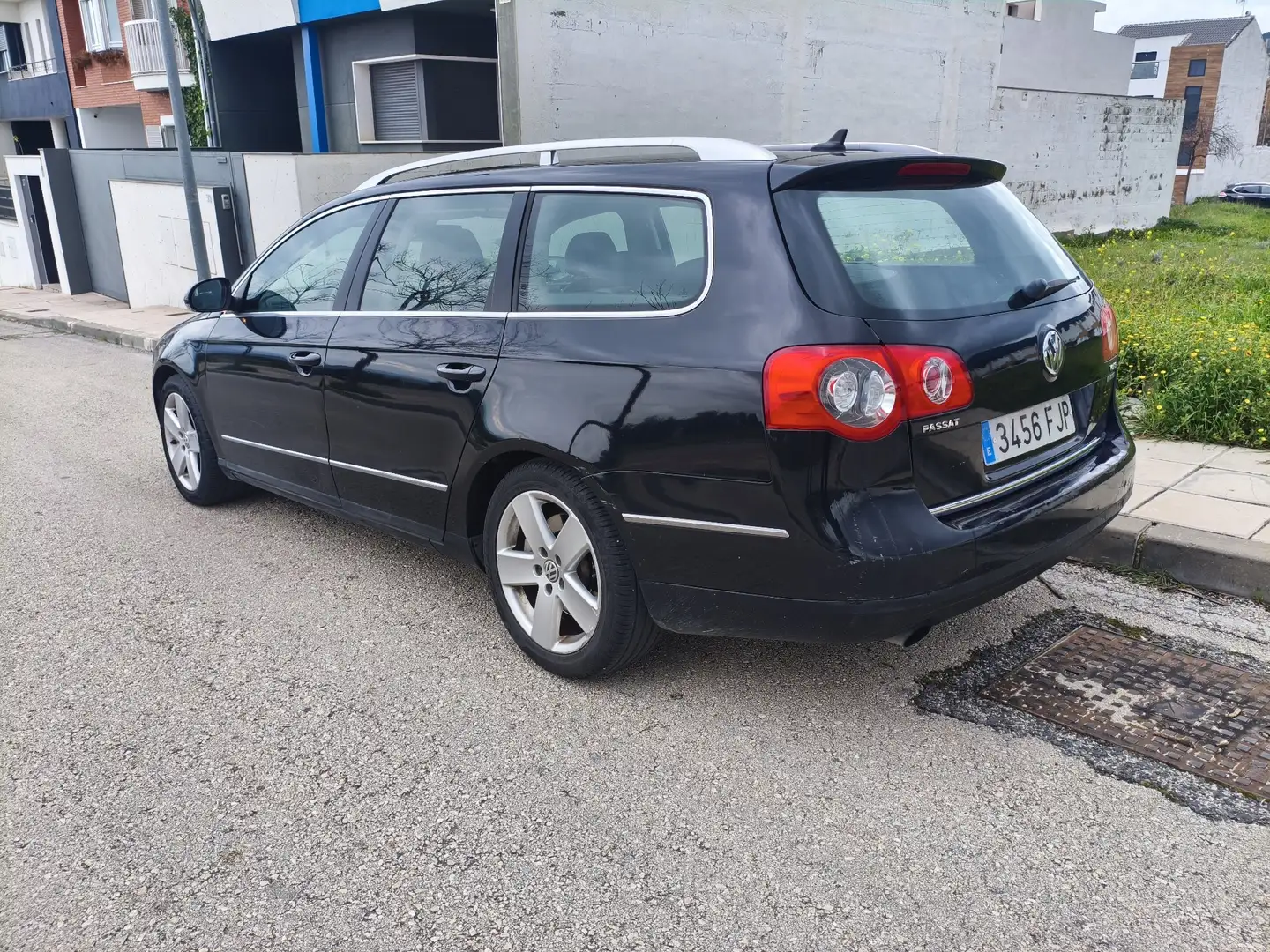 Volkswagen Passat Variant 3.2 V6 FSI Highline 4M DSG - 2