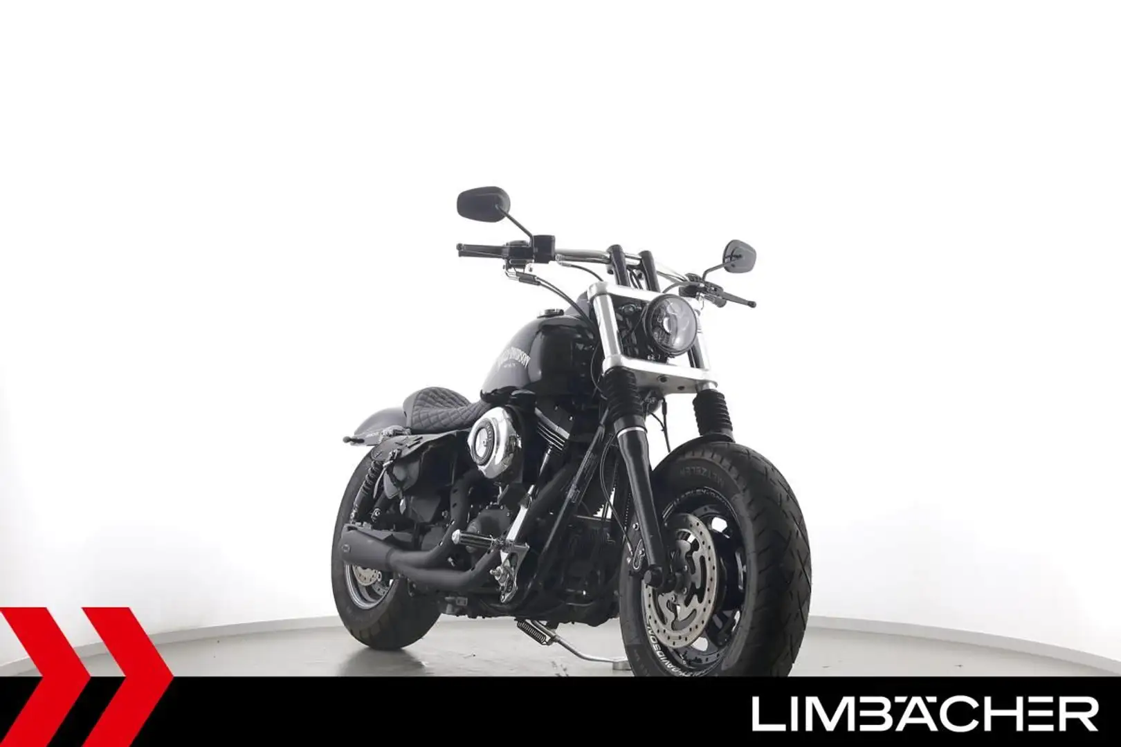 Harley-Davidson Dyna Fat Bob KLAPPENAUSPUFF Noir - 2