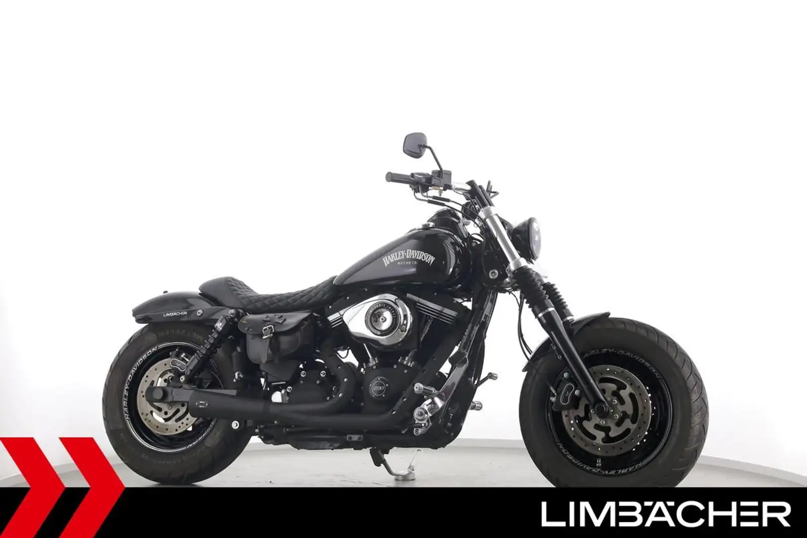 Harley-Davidson Dyna Fat Bob KLAPPENAUSPUFF Noir - 1