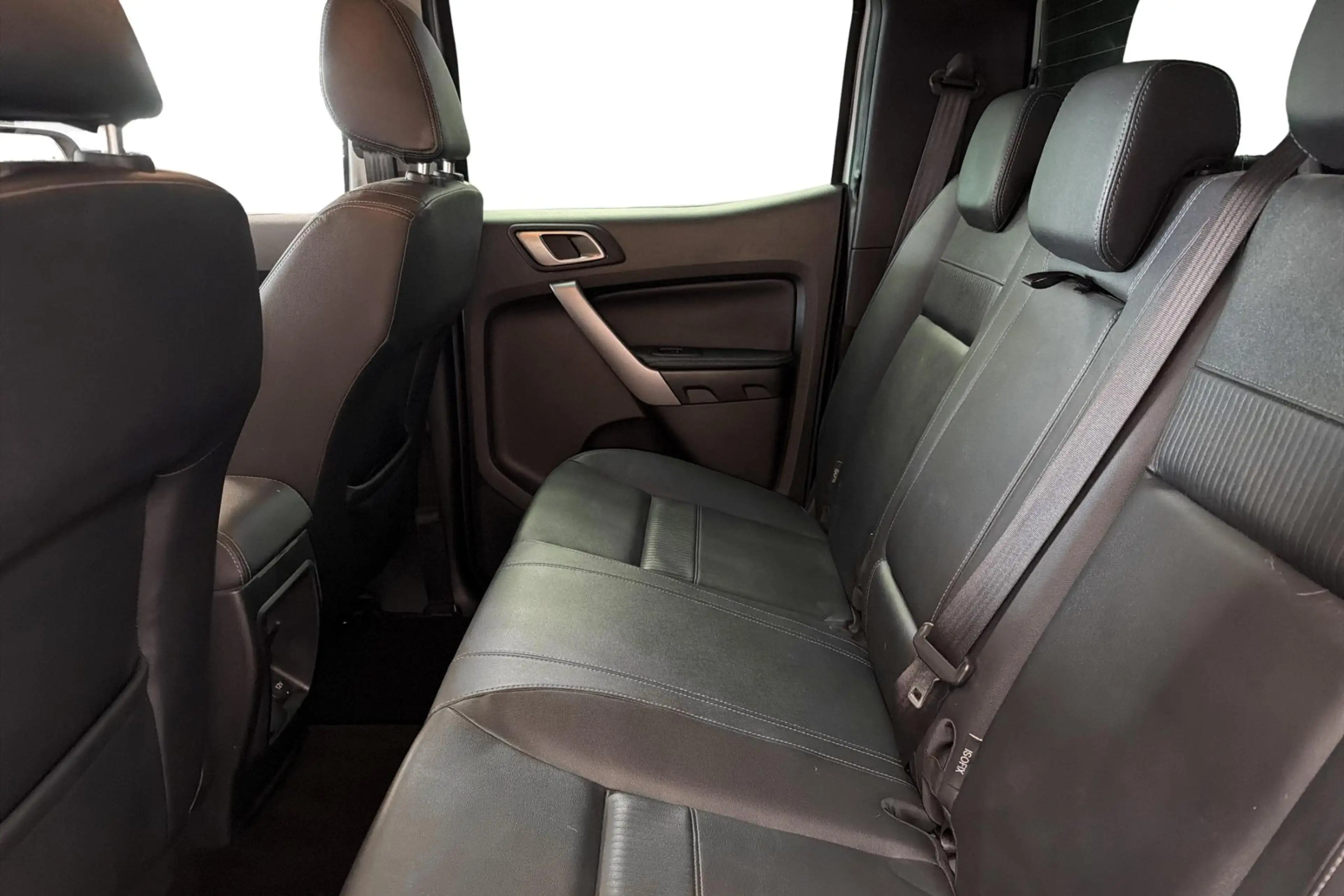 Ford Ranger 2.0TDCi 125kW 4x4 D-Cab Limited — photo 7