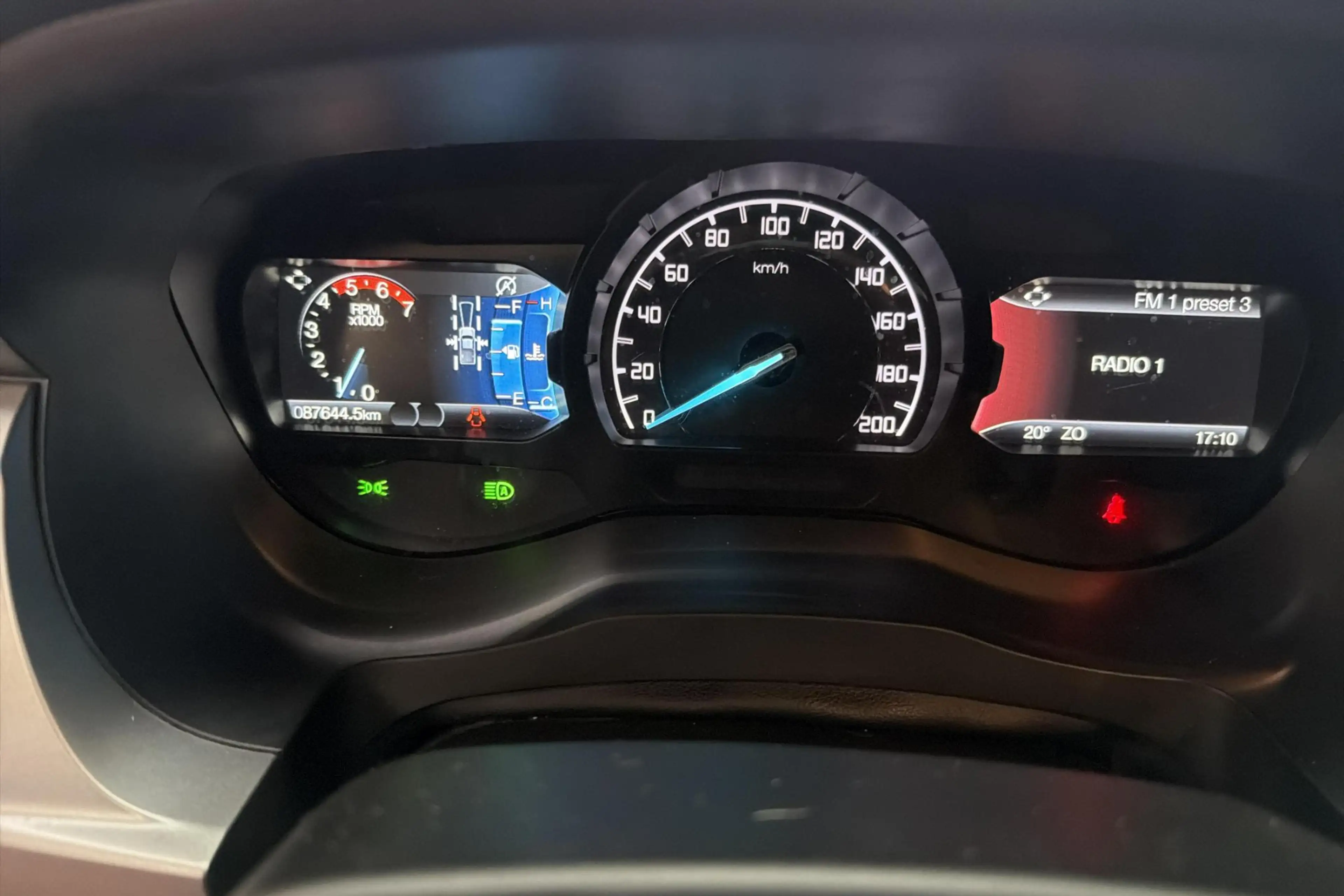Ford Ranger 2.0TDCi 125kW 4x4 D-Cab Limited — photo 14