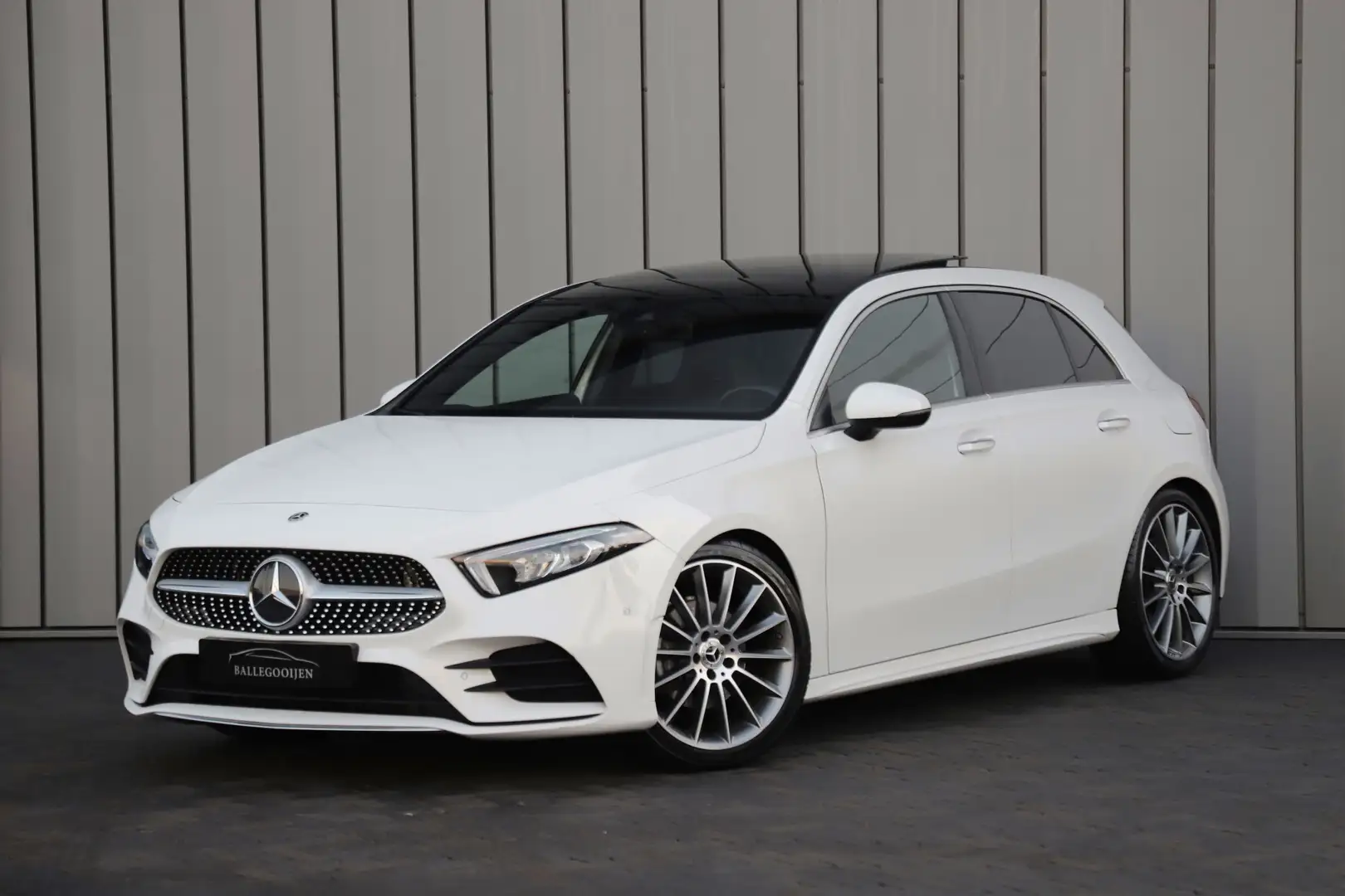 Mercedes-Benz A 200 AMG Aut7 | 163PK | Pano | Keyless-go | Sfeerverlic Blanc - 1