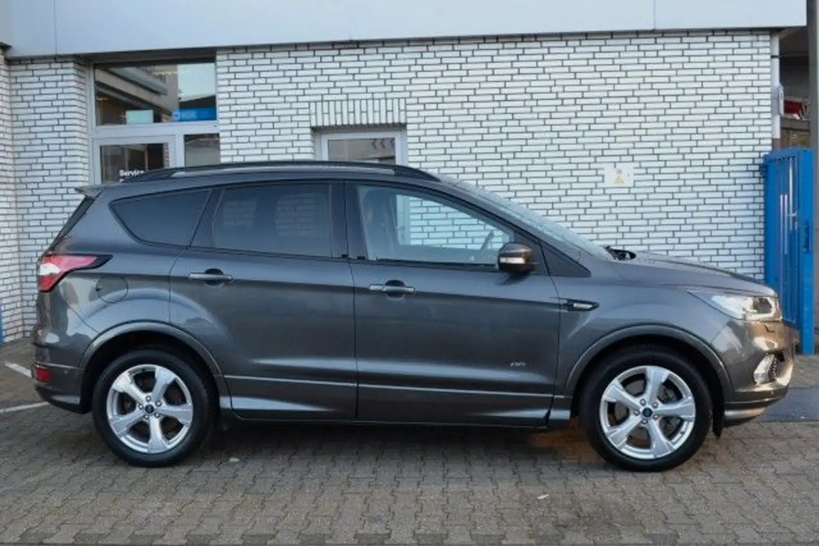 Ford Kuga ST-Line Aut. AHK Xenon 4x4 Gris - 2