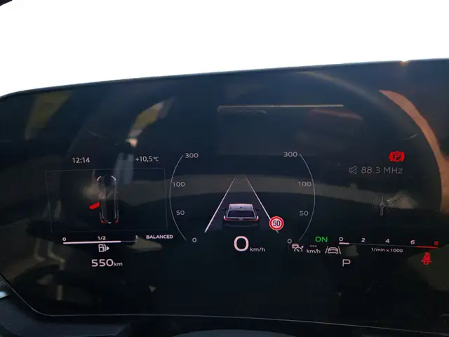 Audi A5 view 9