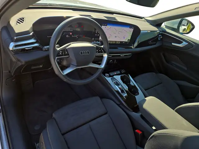 Audi A5 view 4