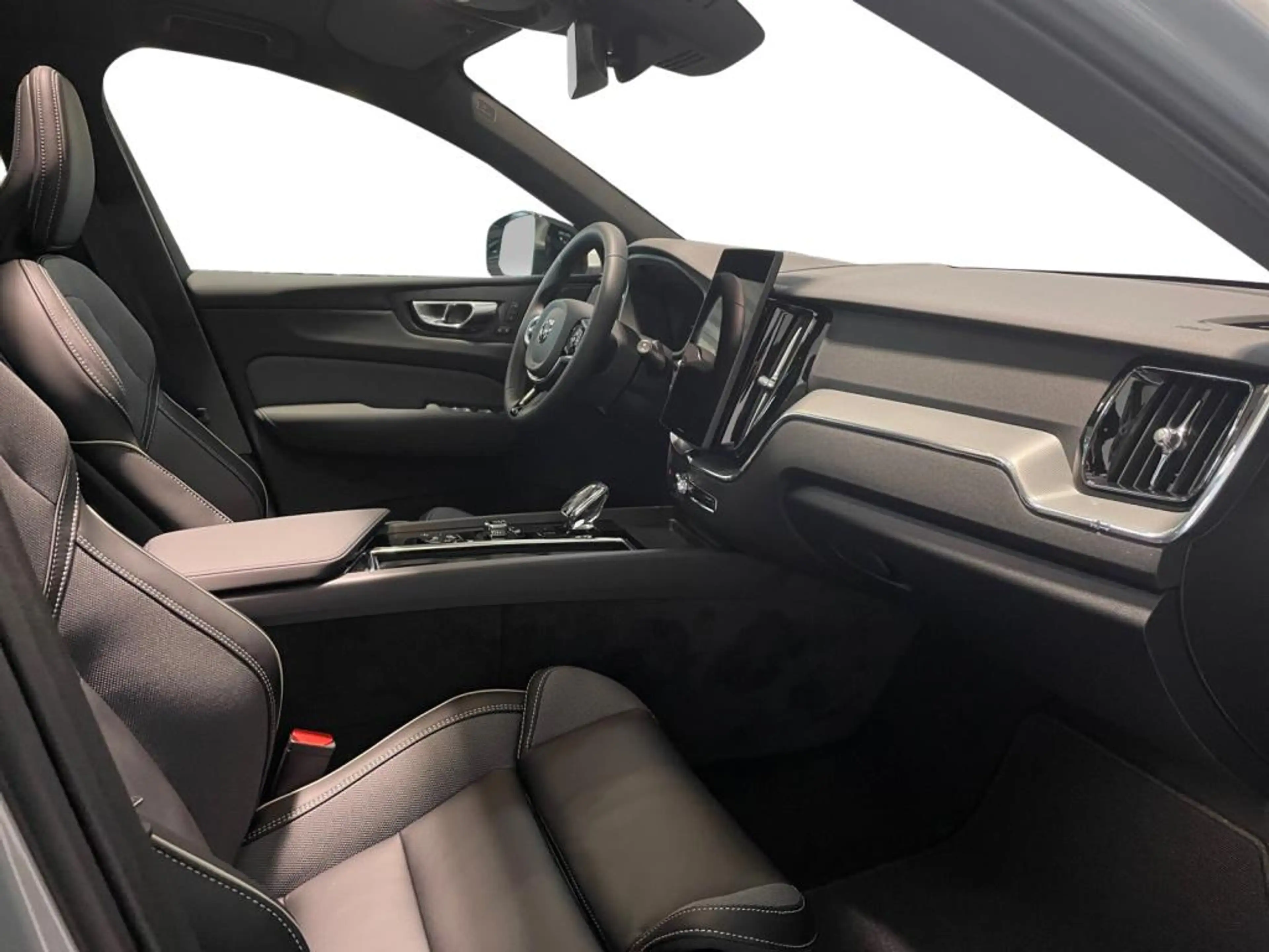 Volvo XC60 XC 60 T8 AWD Plus Black Ed. Plug-In Fahrassist — photo 5