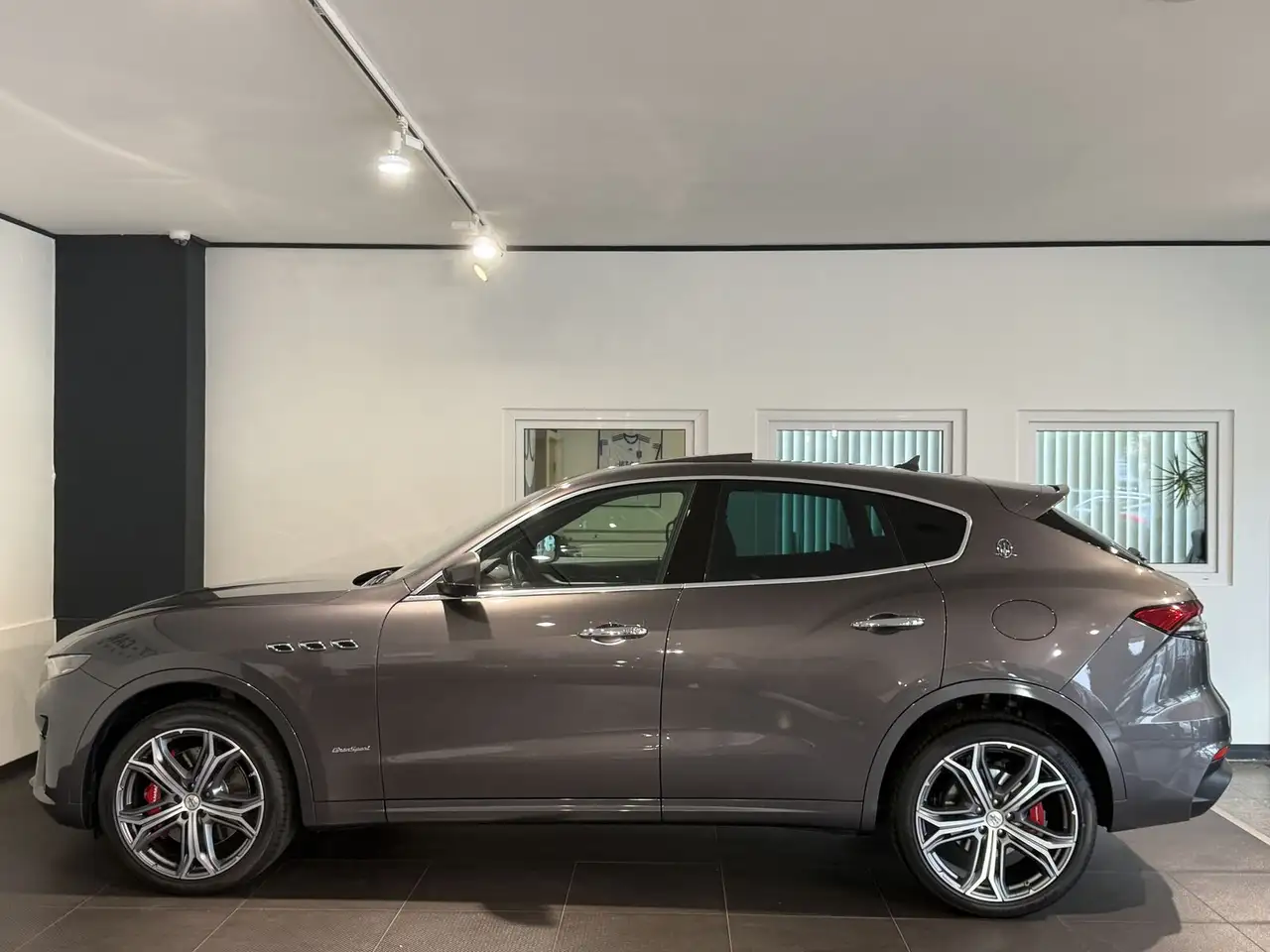 Maserati Levante 2021