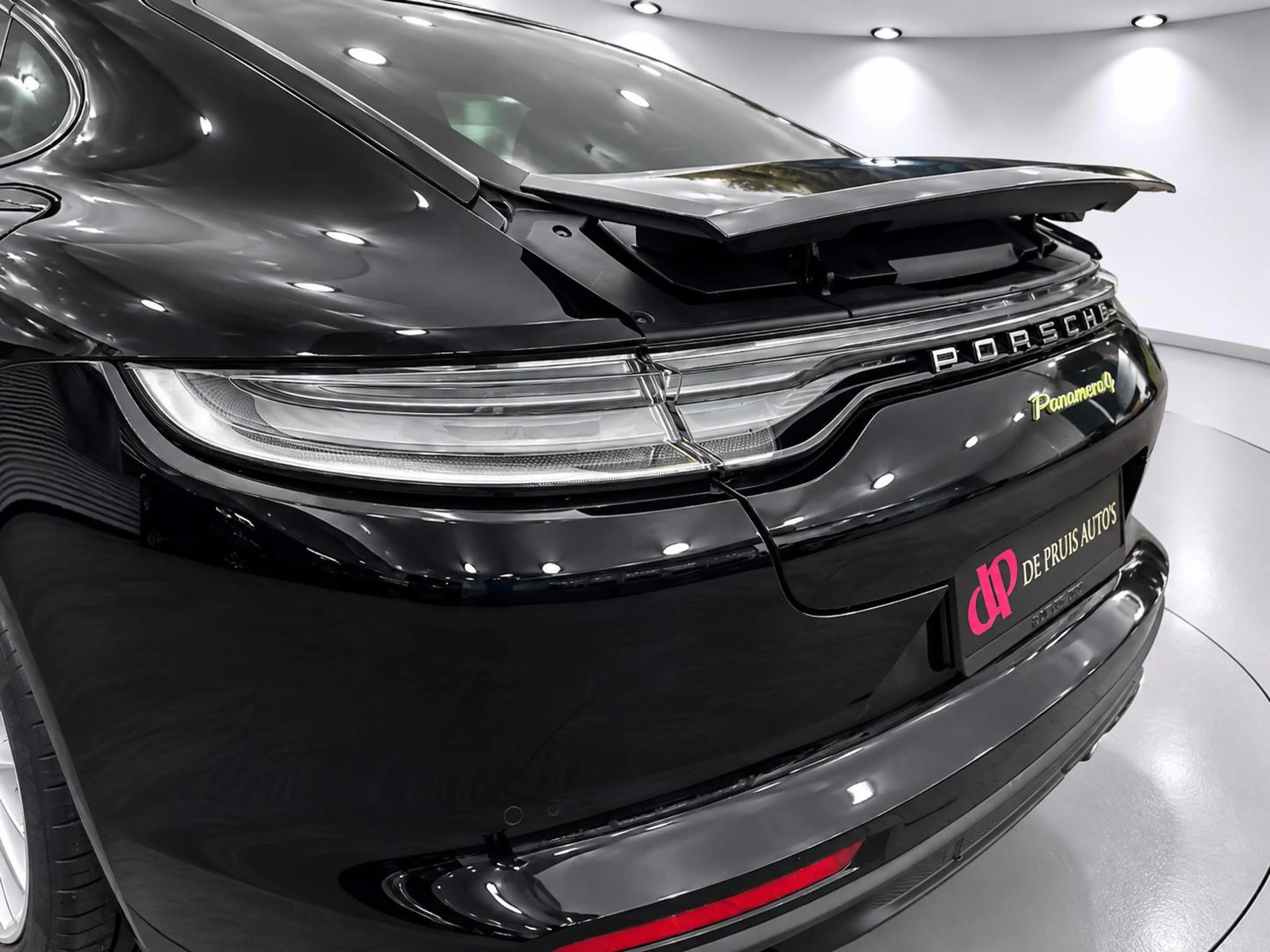 Porsche Panamera 2.9 4 E-Hybrid Platinum Edition Matrix koplampen S — photo 10