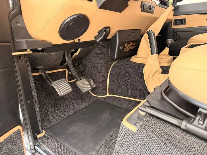 Land Rover Defender 1999, foto 14