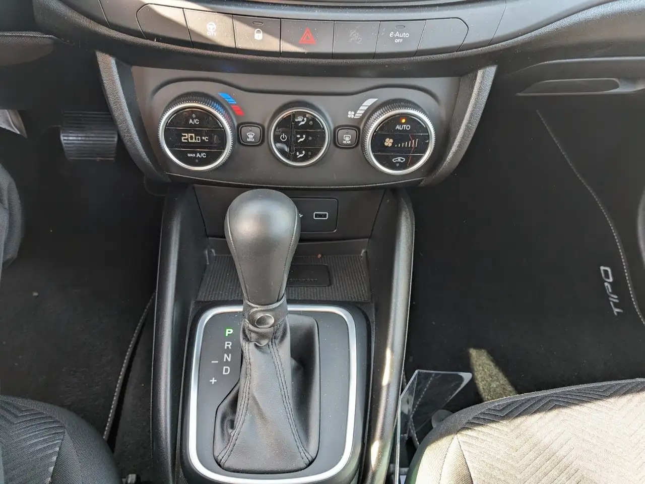 Fiat Tipo GARMIN 5-Türer MY23 Hybrid 15