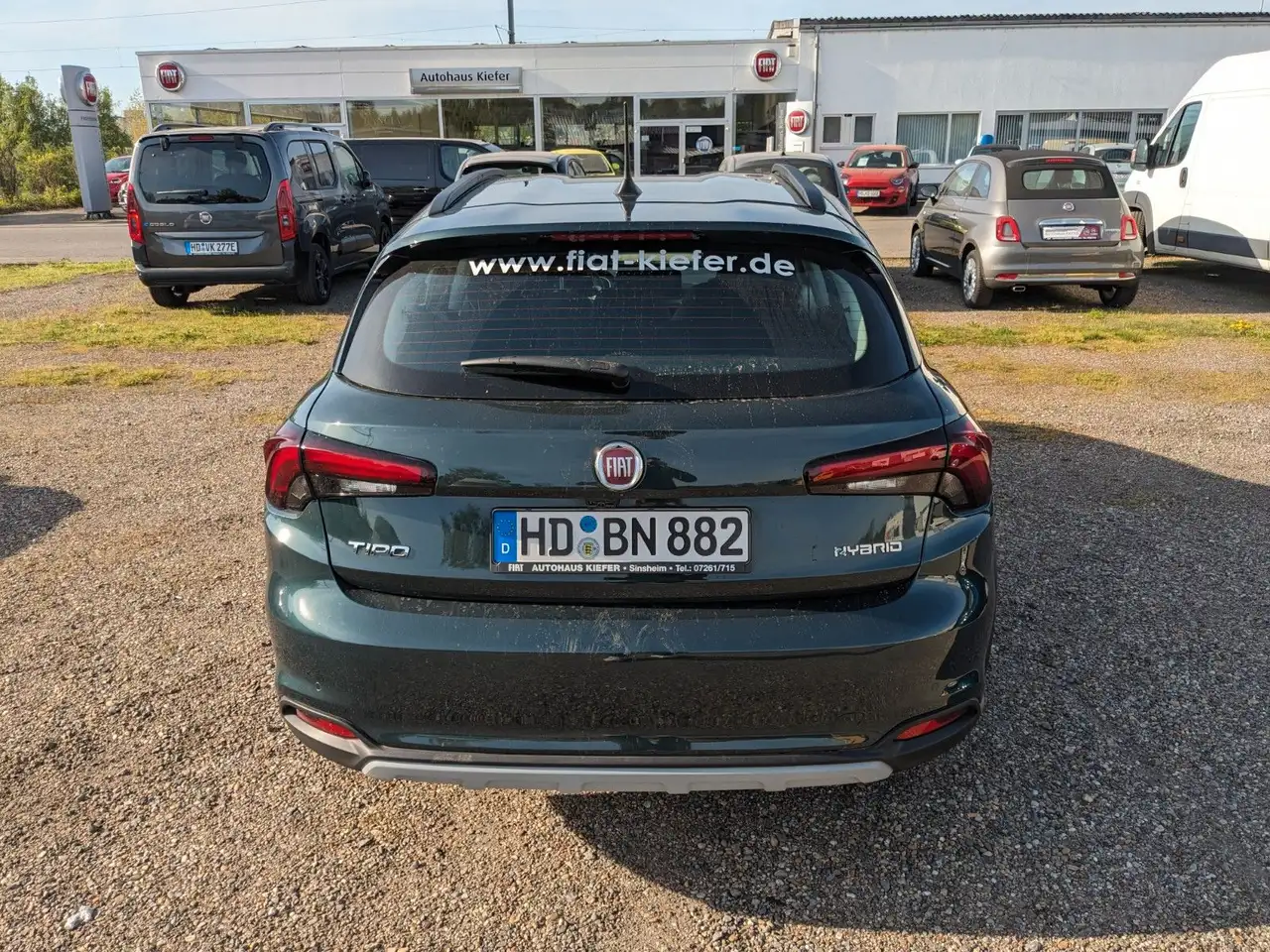Fiat Tipo GARMIN 5-Türer MY23 Hybrid 4