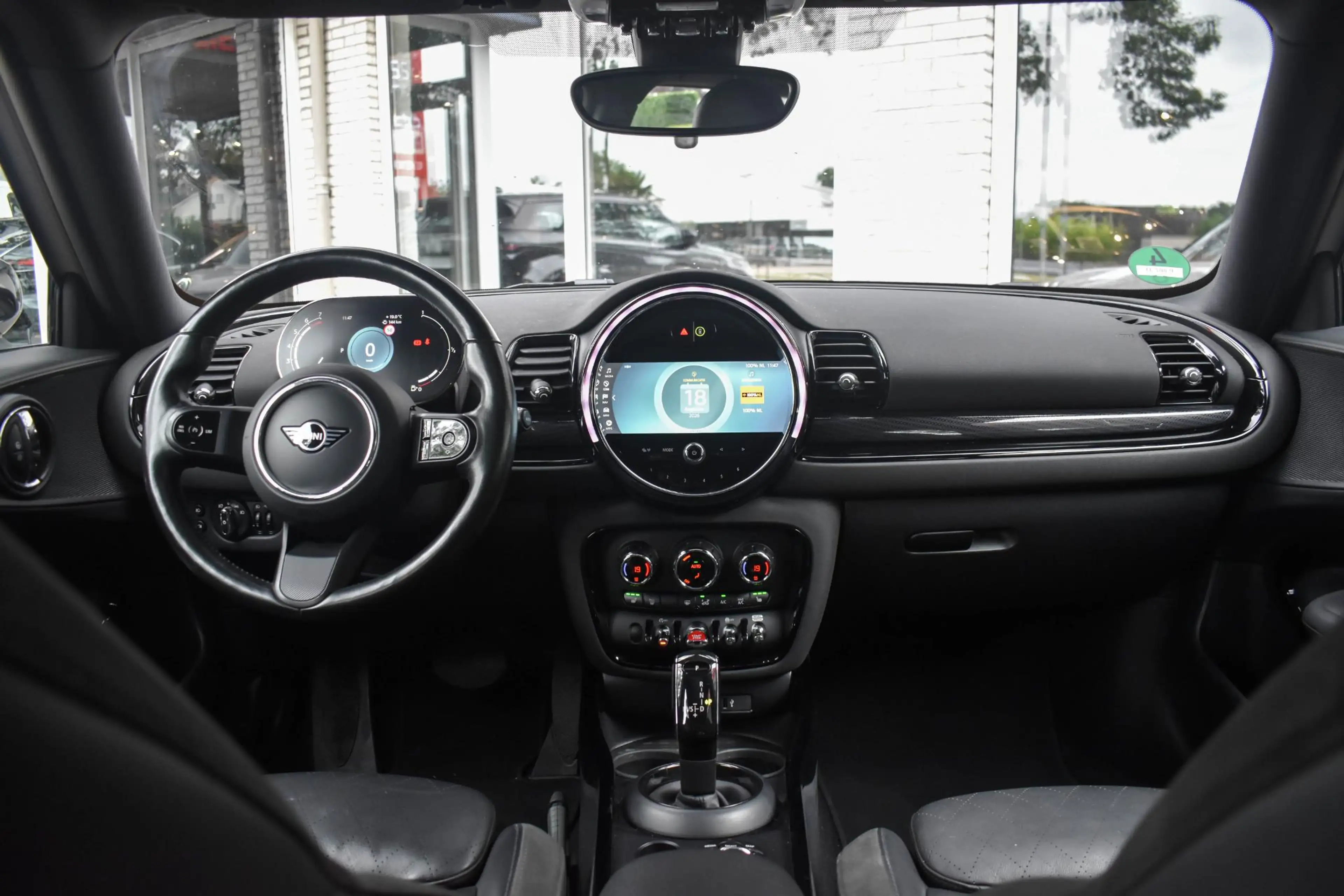 MINI Cooper Clubman 1.5 Richmond Park Pano Leder Carplay — photo 47