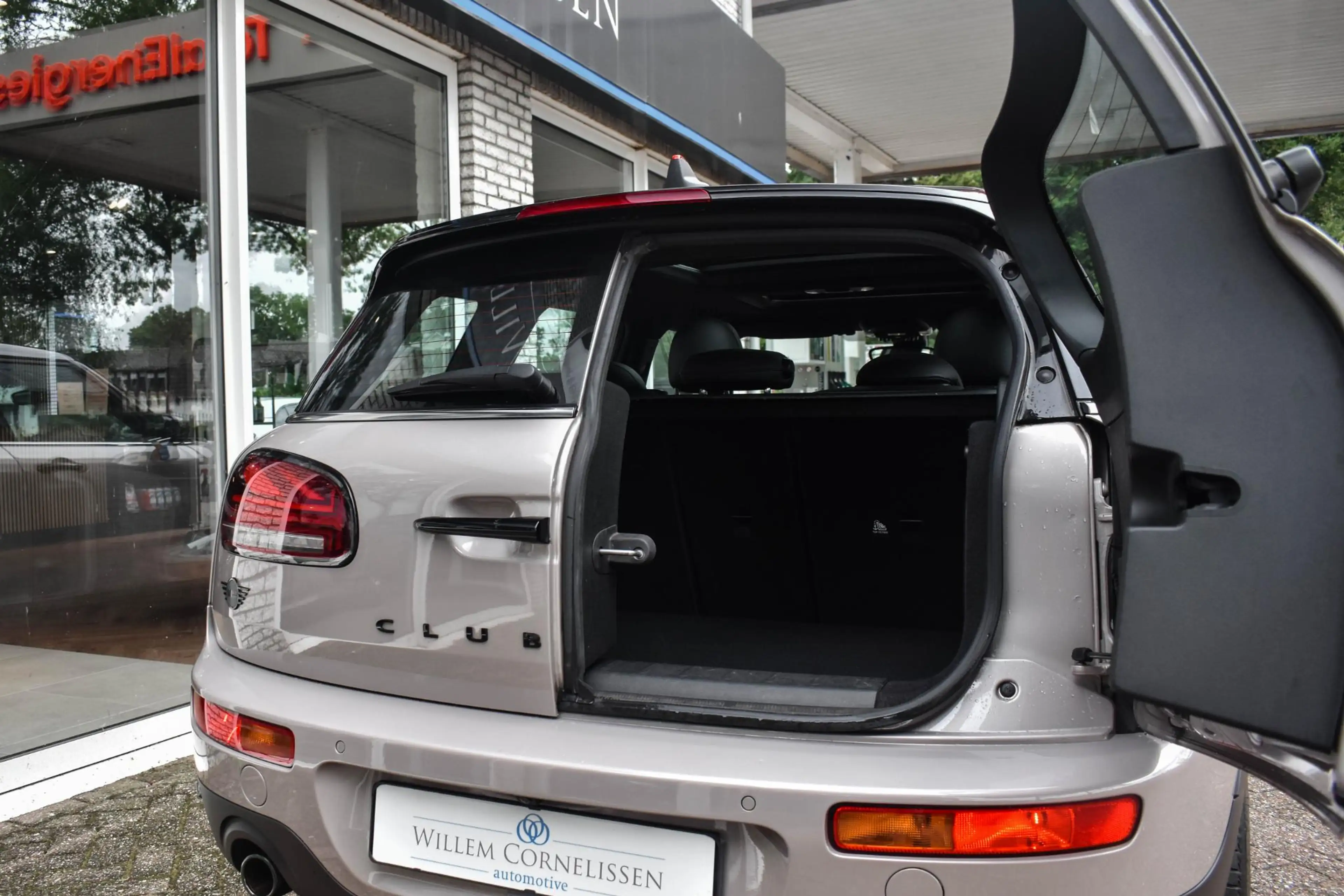 MINI Cooper Clubman 1.5 Richmond Park Pano Leder Carplay — photo 31