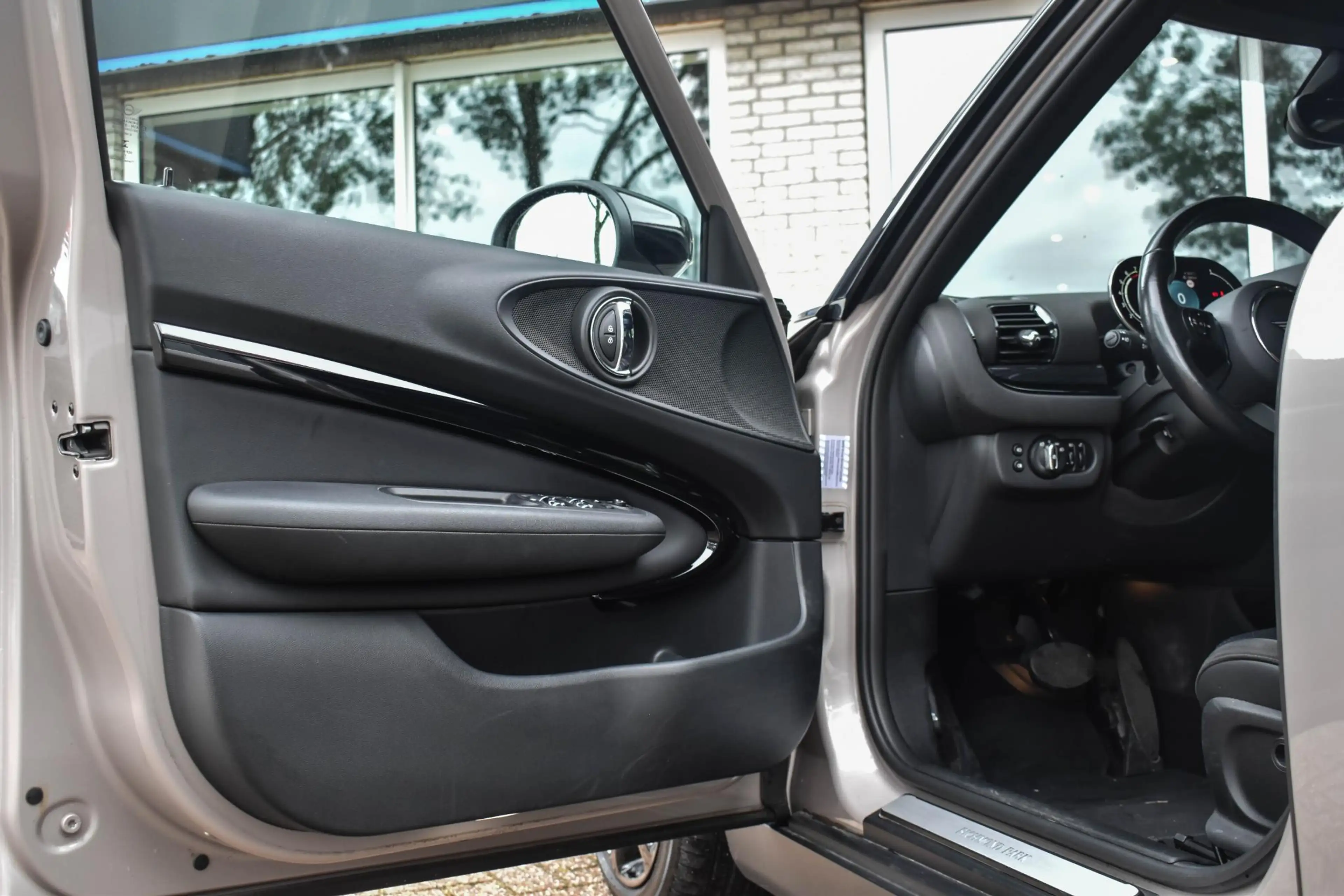 MINI Cooper Clubman 1.5 Richmond Park Pano Leder Carplay — photo 50