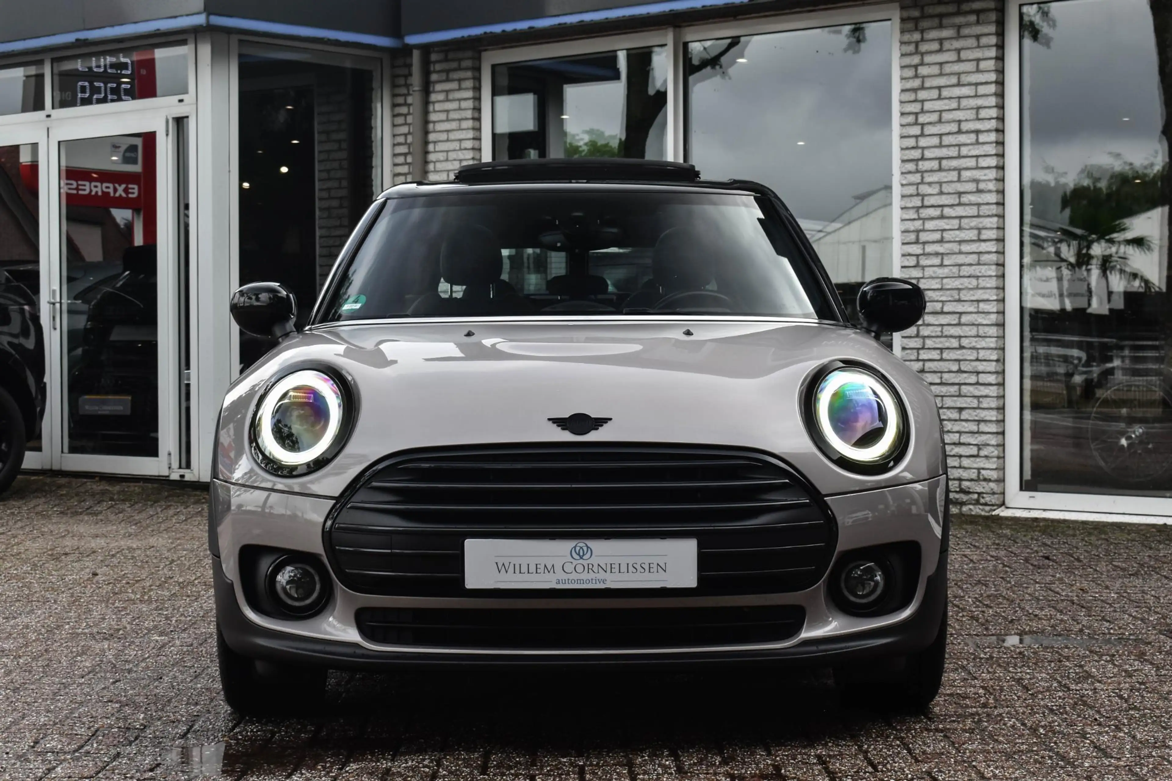 MINI Cooper Clubman 1.5 Richmond Park Pano Leder Carplay — photo 12
