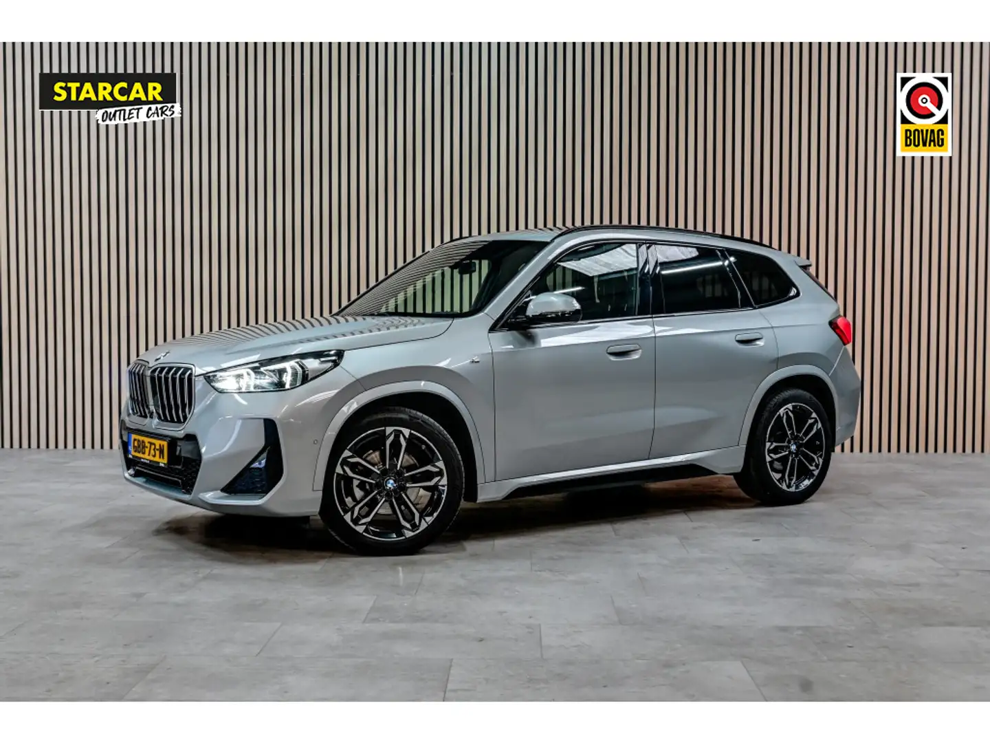 BMW X1 18i sDrive M-Pack|Leer|Pano|HK|Massage|Trekhaak Gris - 1