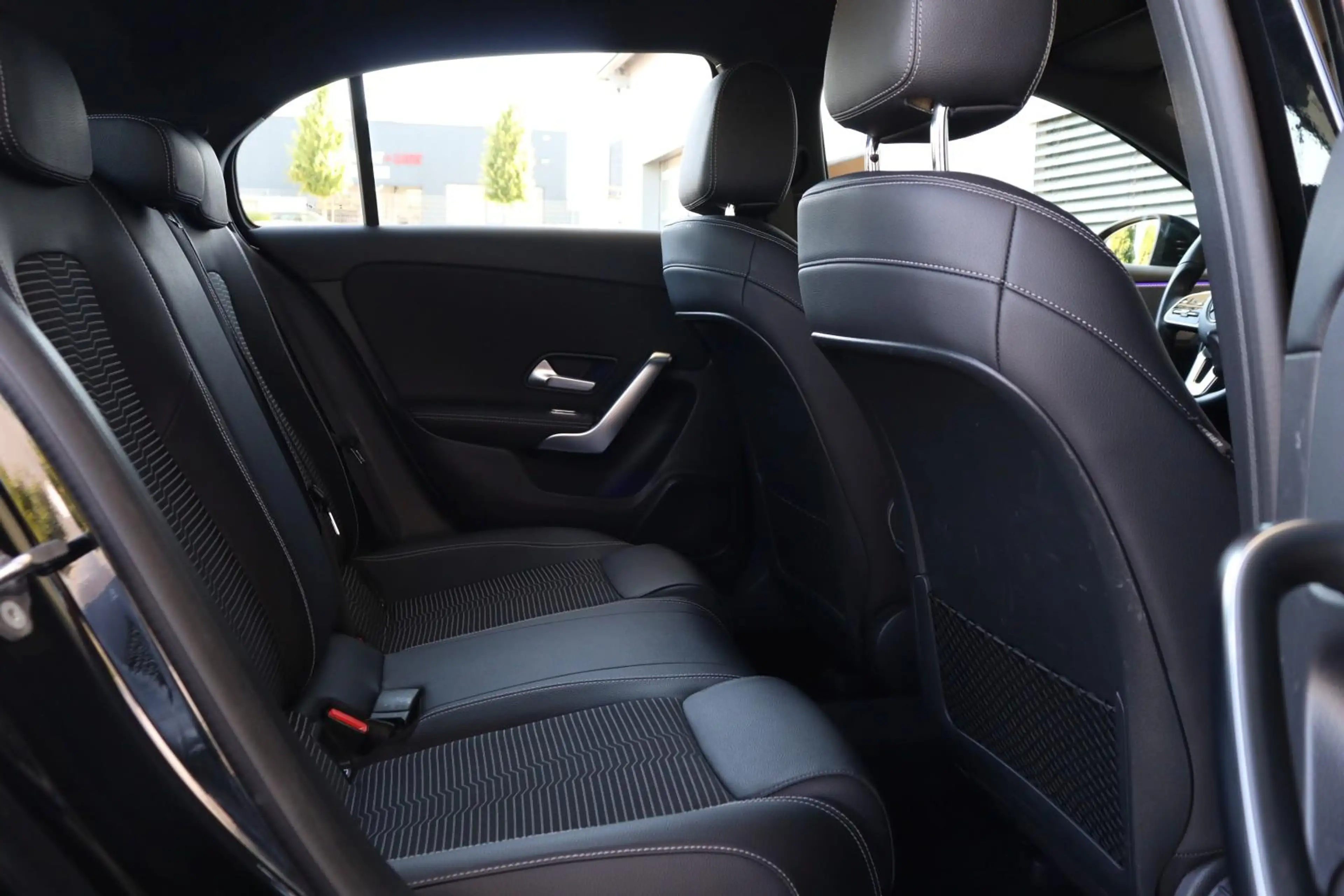 Mercedes-Benz A 180 d Progressive +KAMERA+LED+DIGITALES-DISPLAY+ — photo 14