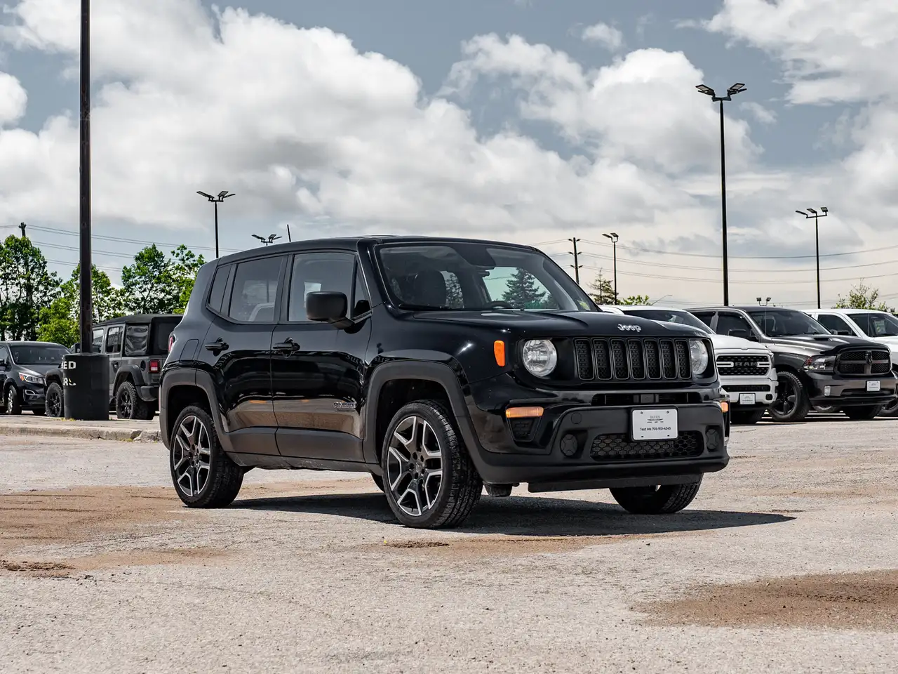 Jeep Renegade снимка Jeep Renegade