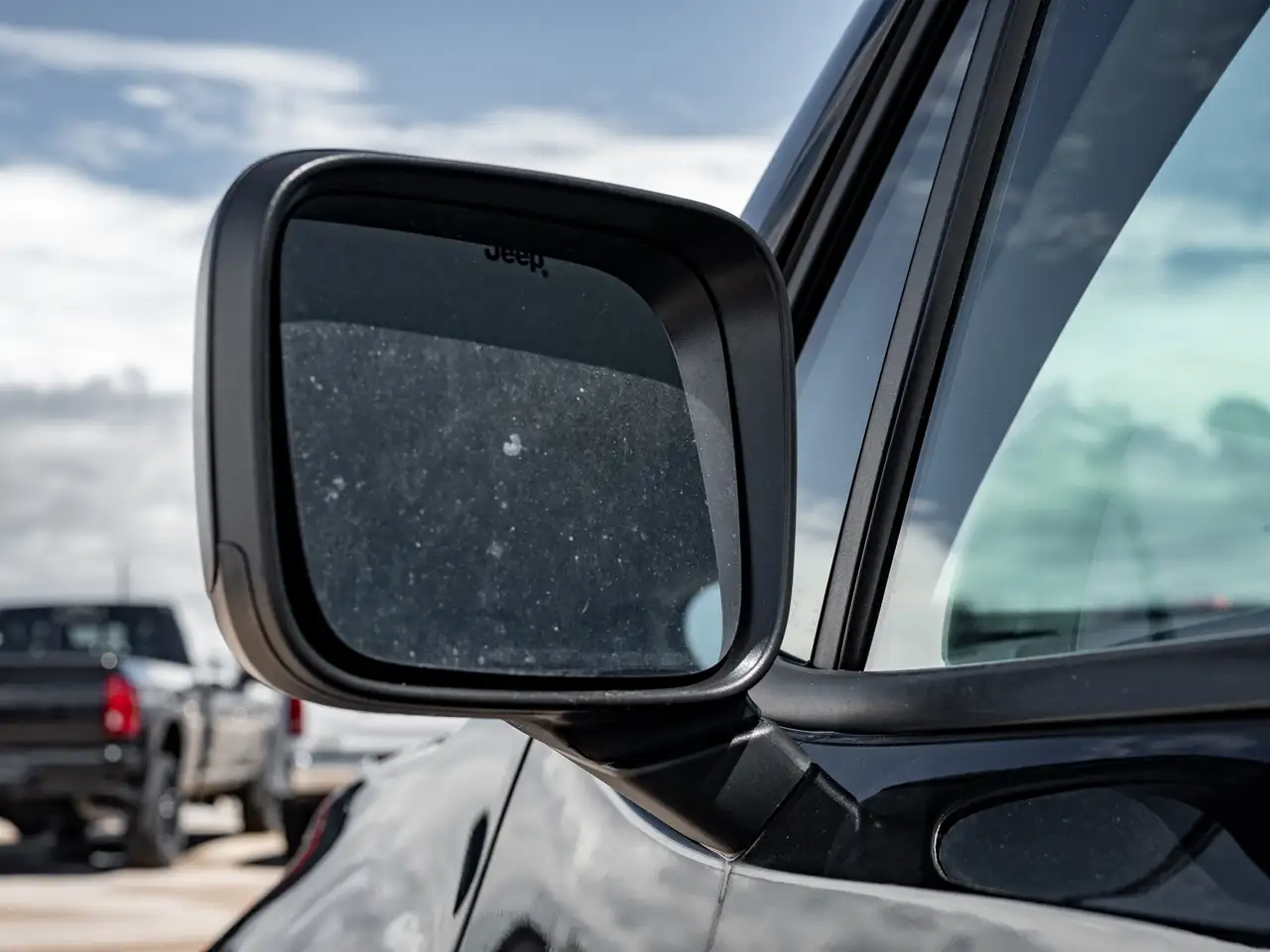 Jeep Renegade снимка Jeep Renegade