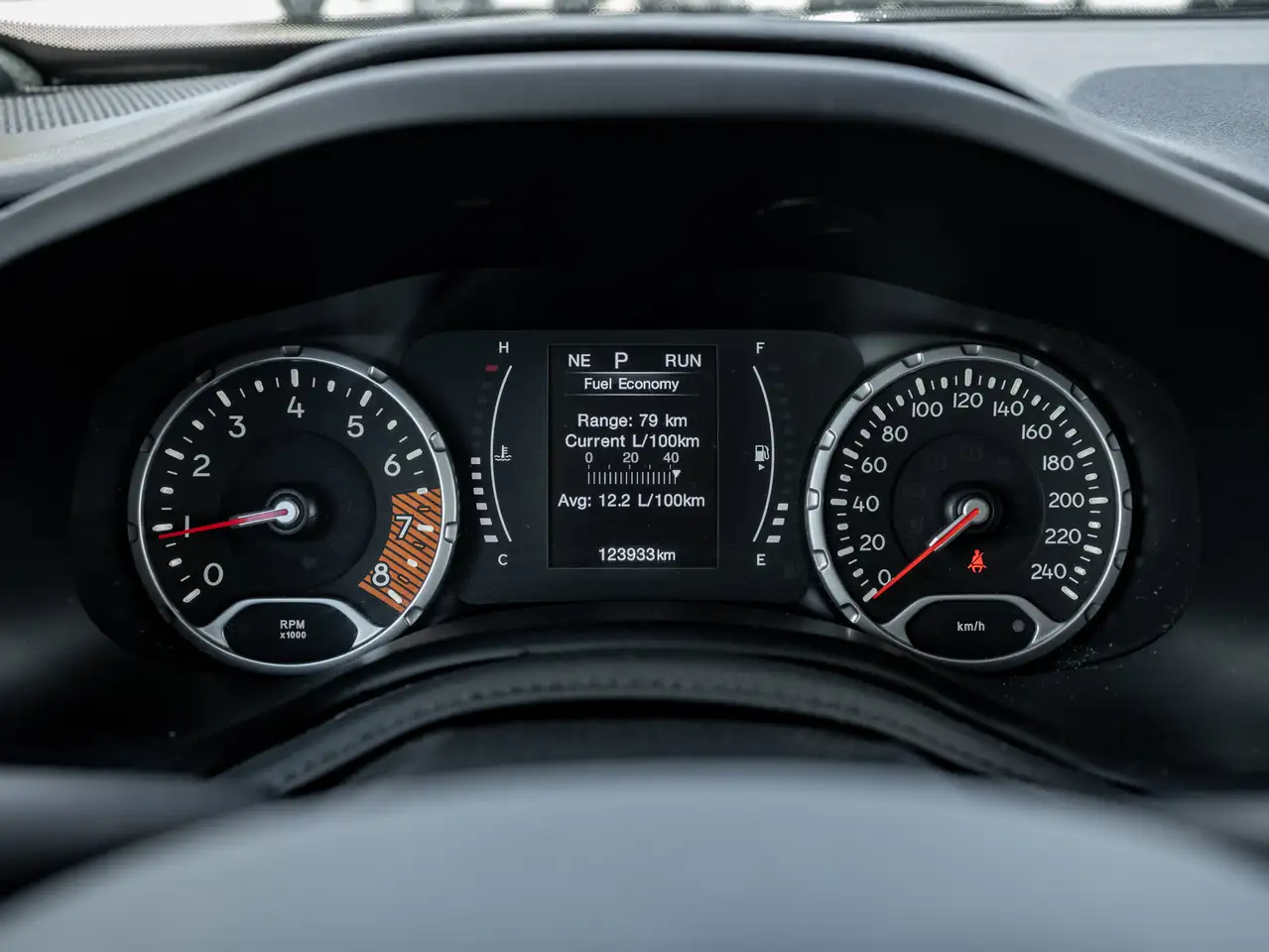 Jeep Renegade снимка Jeep Renegade