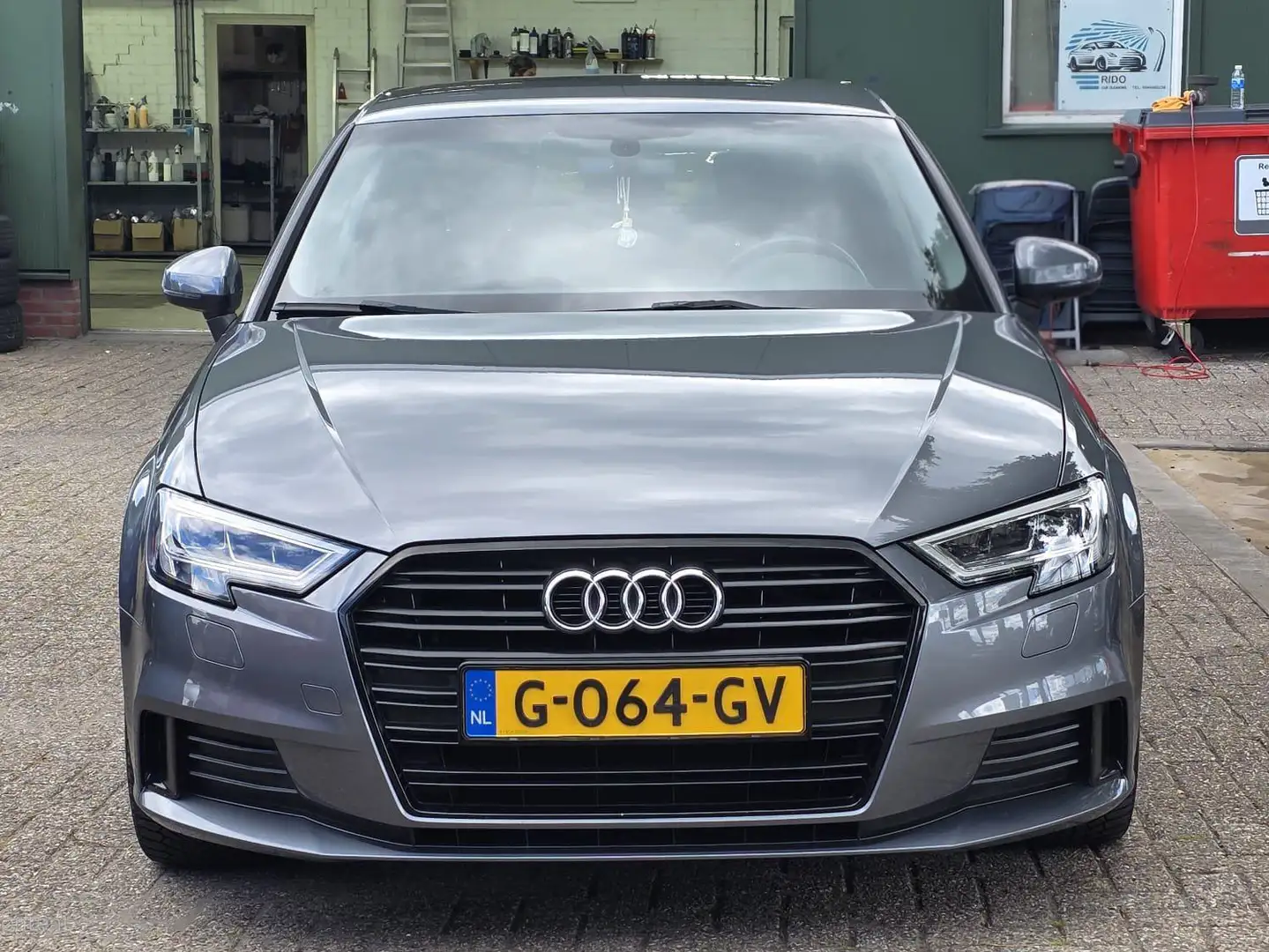 Audi A3 A3 30 Advance Gris - 2