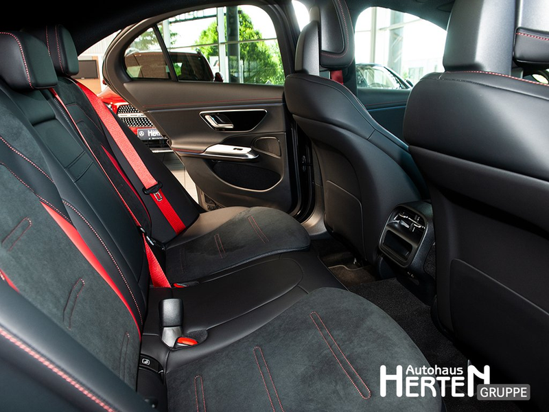 Mercedes-Benz E 53 AMG Mercedes-AMG E 53 HYBRID 4M+NIGHT I+II+PANO+20" — photo 16