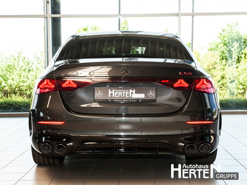 Mercedes-Benz E 53 AMG Mercedes-AMG E 53 HYBRID 4M+NIGHT I+II+PANO+20" — photo 4