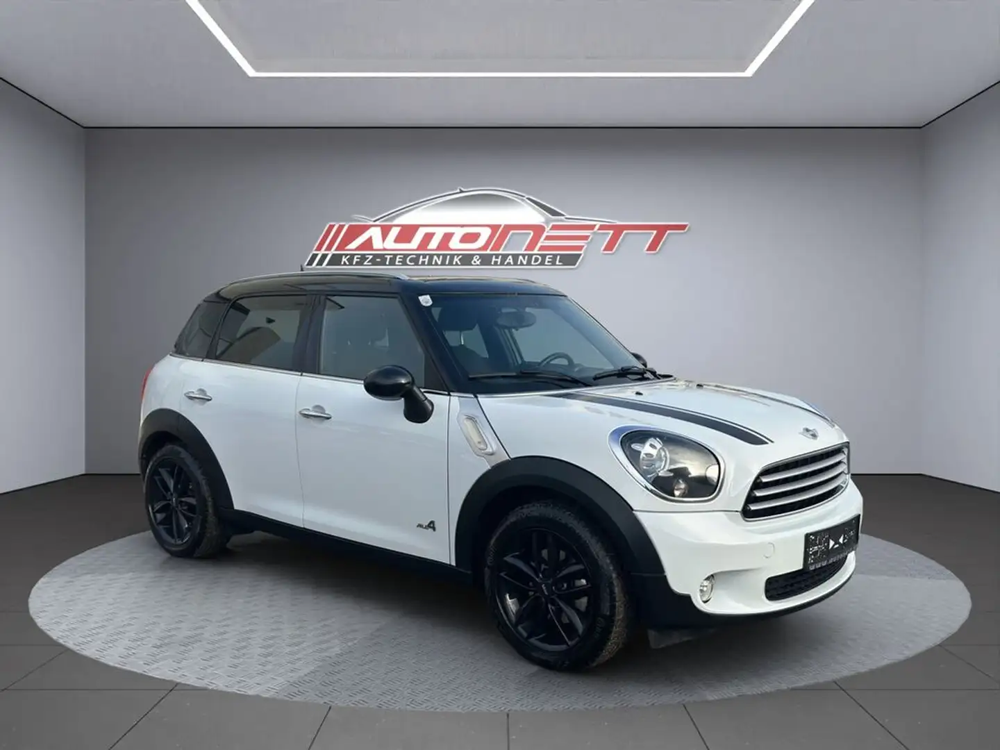 MINI Cooper D Countryman All4 Weiß - 1