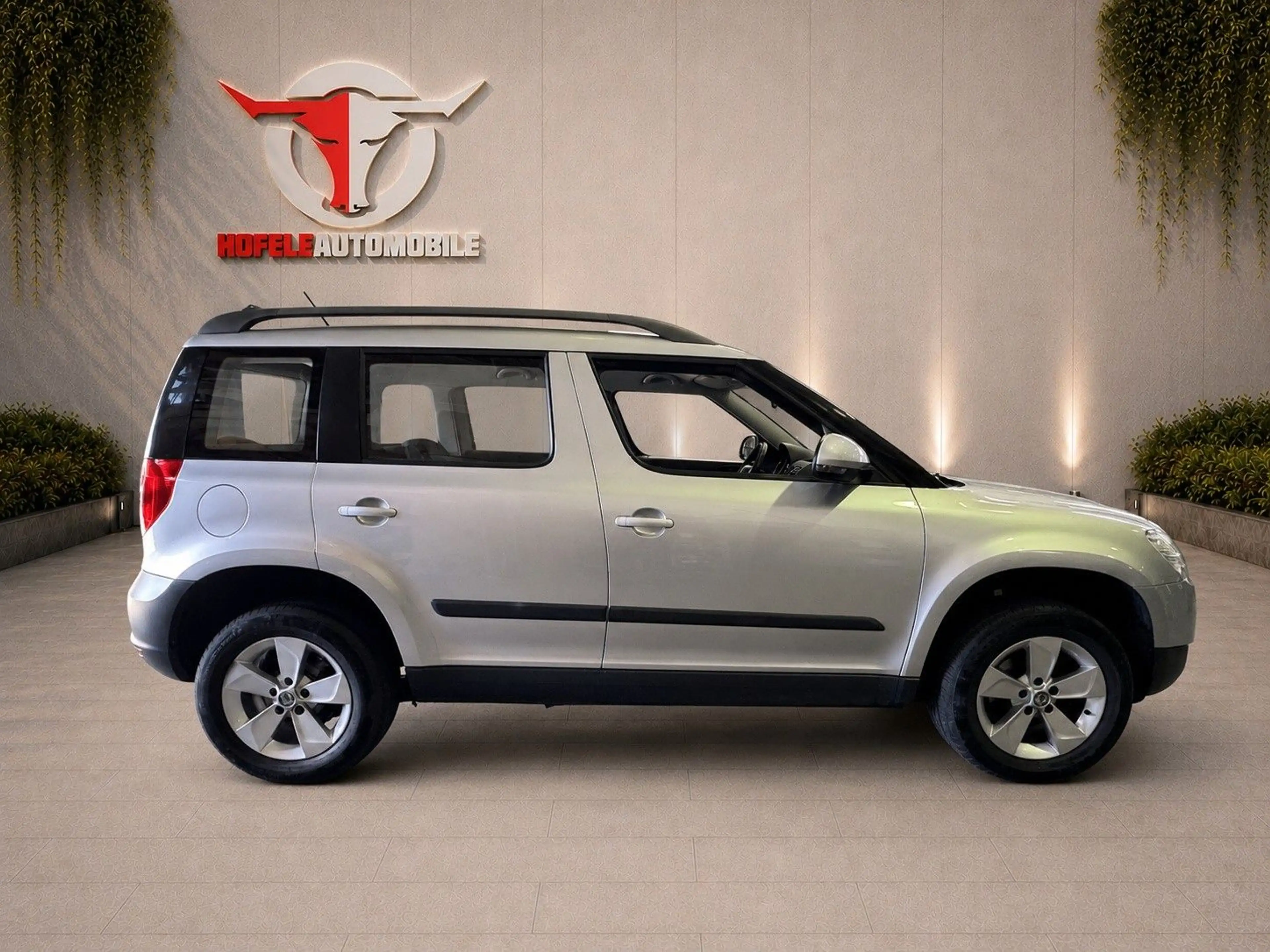 Skoda Yeti Active Plus Edition*TEMPO/KLIMA/55 TSD KM* — photo 6
