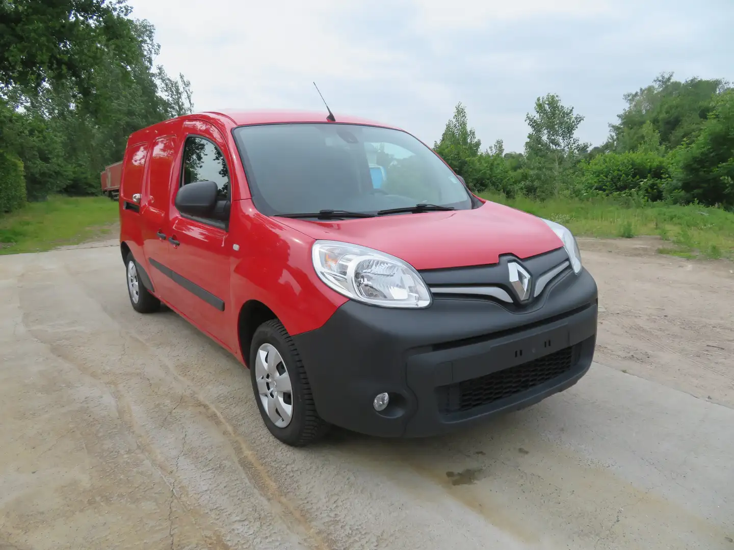 Renault Kangoo EXPRESS MAXI 1.5 dCi Grand Confort Rood - 1
