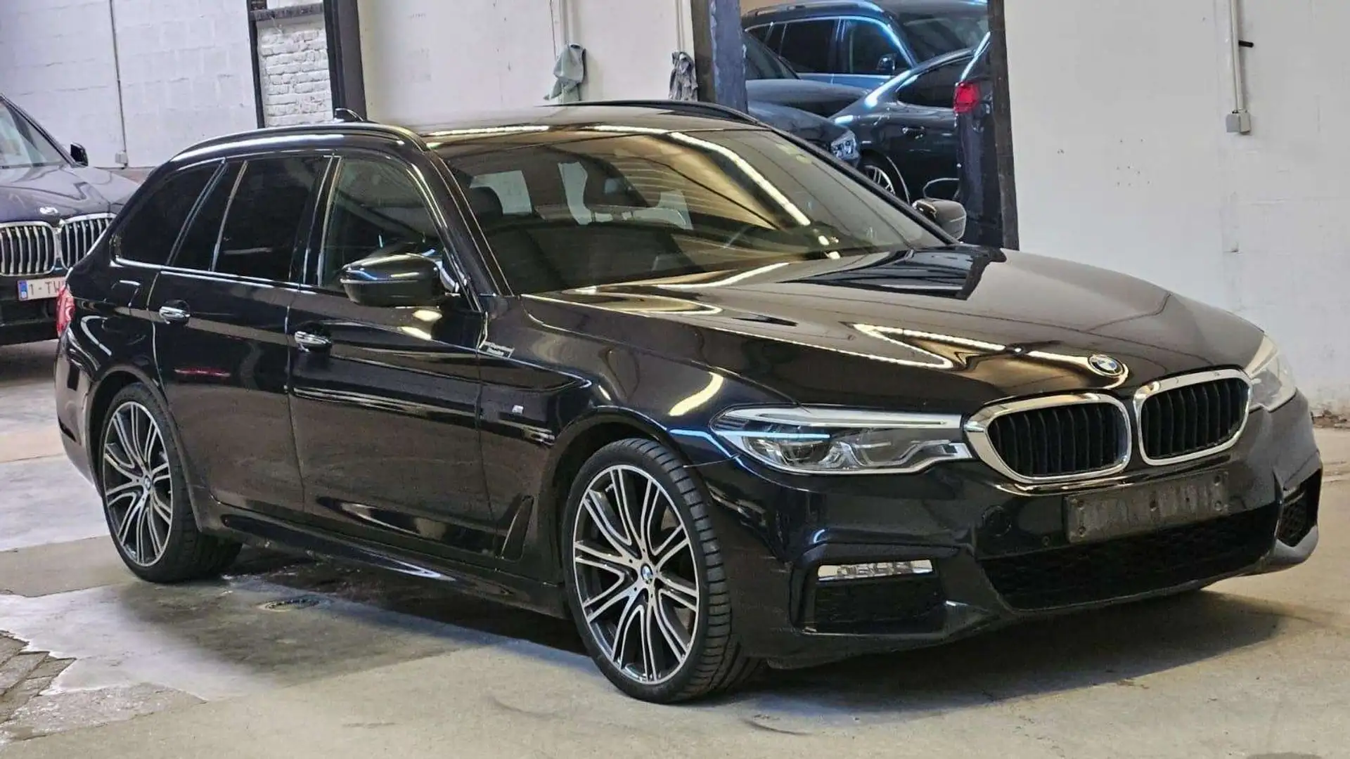BMW 520 Touring dA MPACK TVA INCL BTW INCL Noir - 1