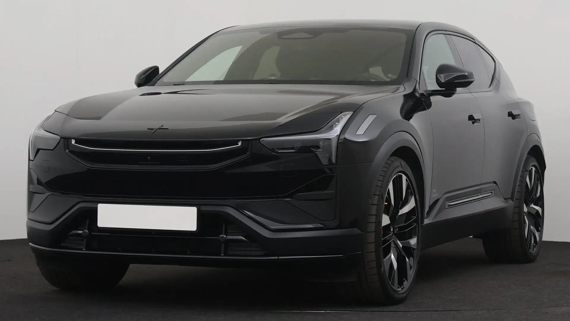 Polestar 3 111 kWh LRDMP MY24 Pilot/Plus/Performance Чёрный - 1