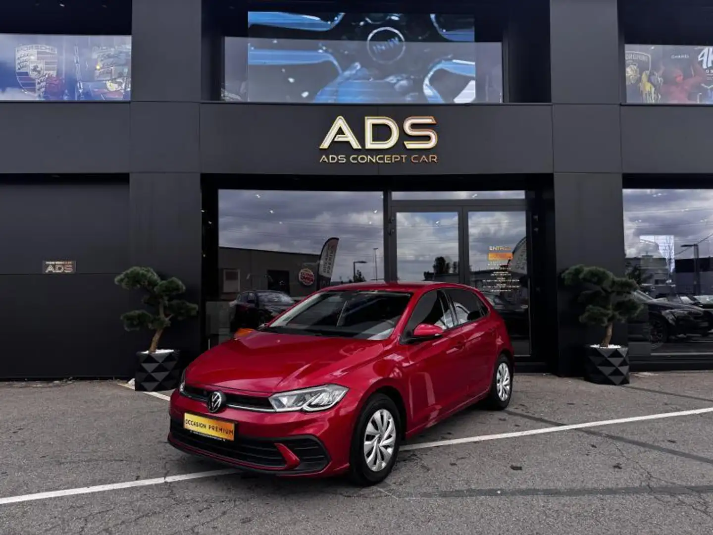 Volkswagen Polo VI Life 1.0 Rouge - 1