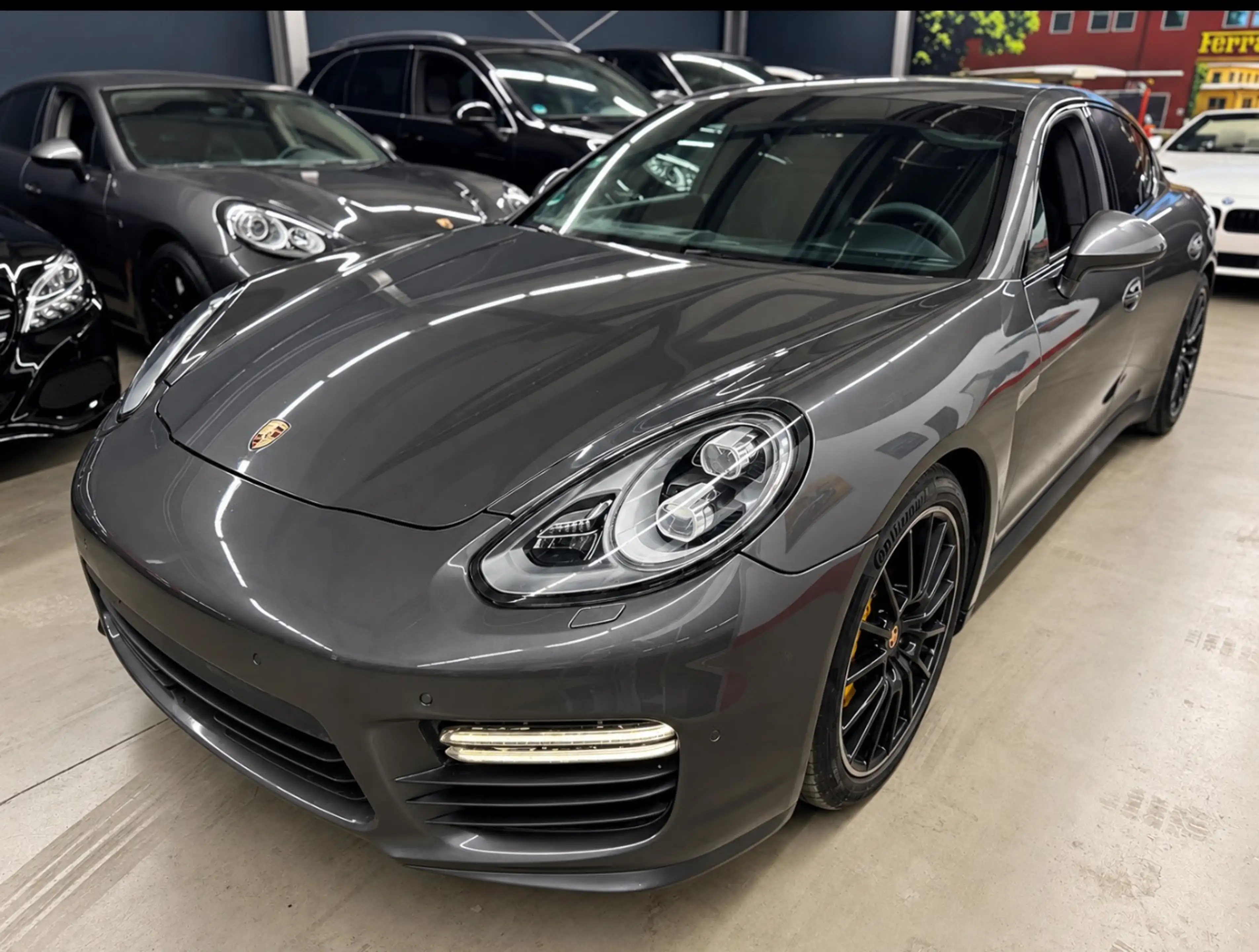 Porsche Panamera Panamera GTS PDK*Approved*Anhänger*Alcantara