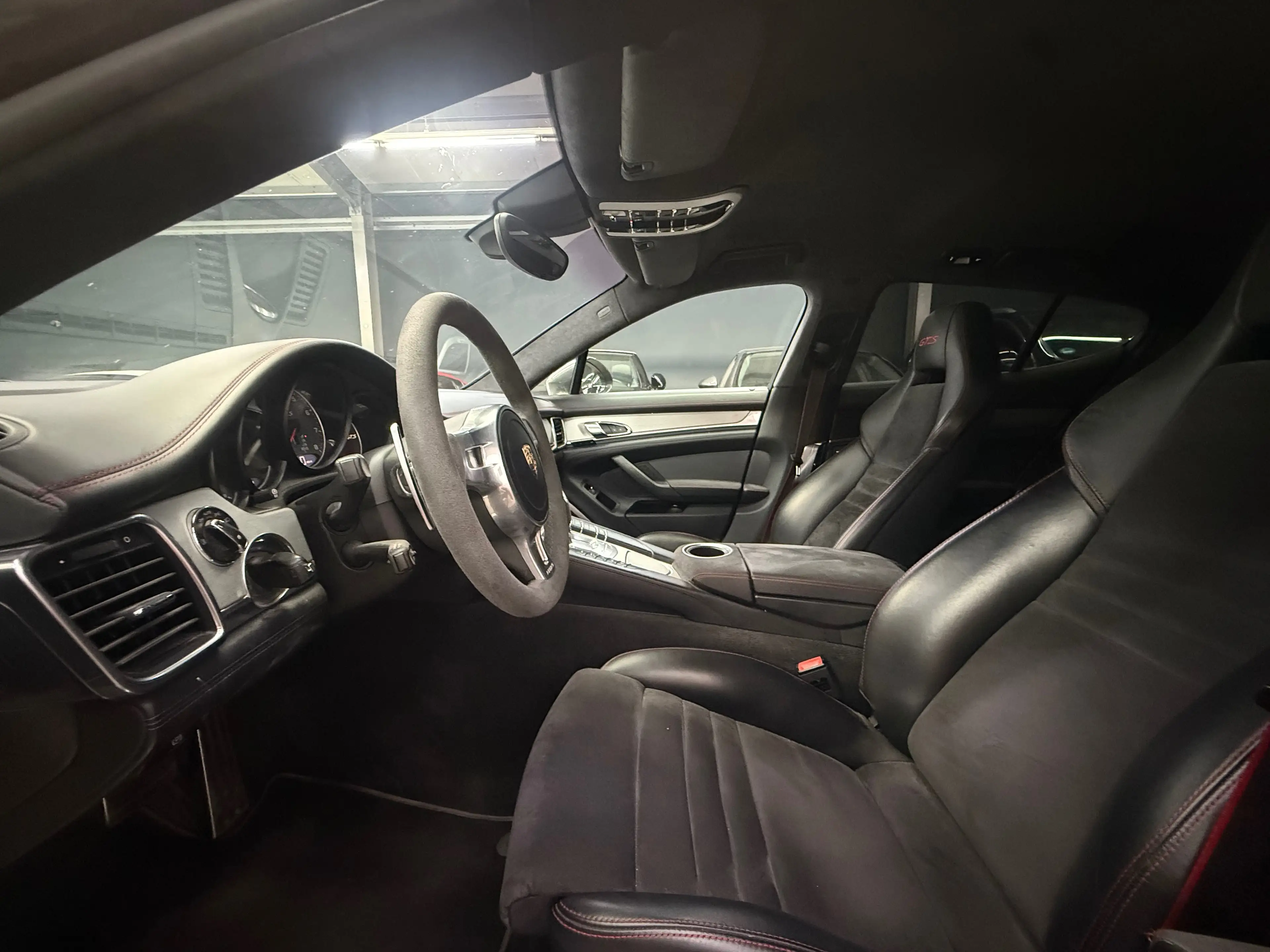 Porsche Panamera Panamera GTS PDK*Approved*Anhänger*Alcantara — photo 12