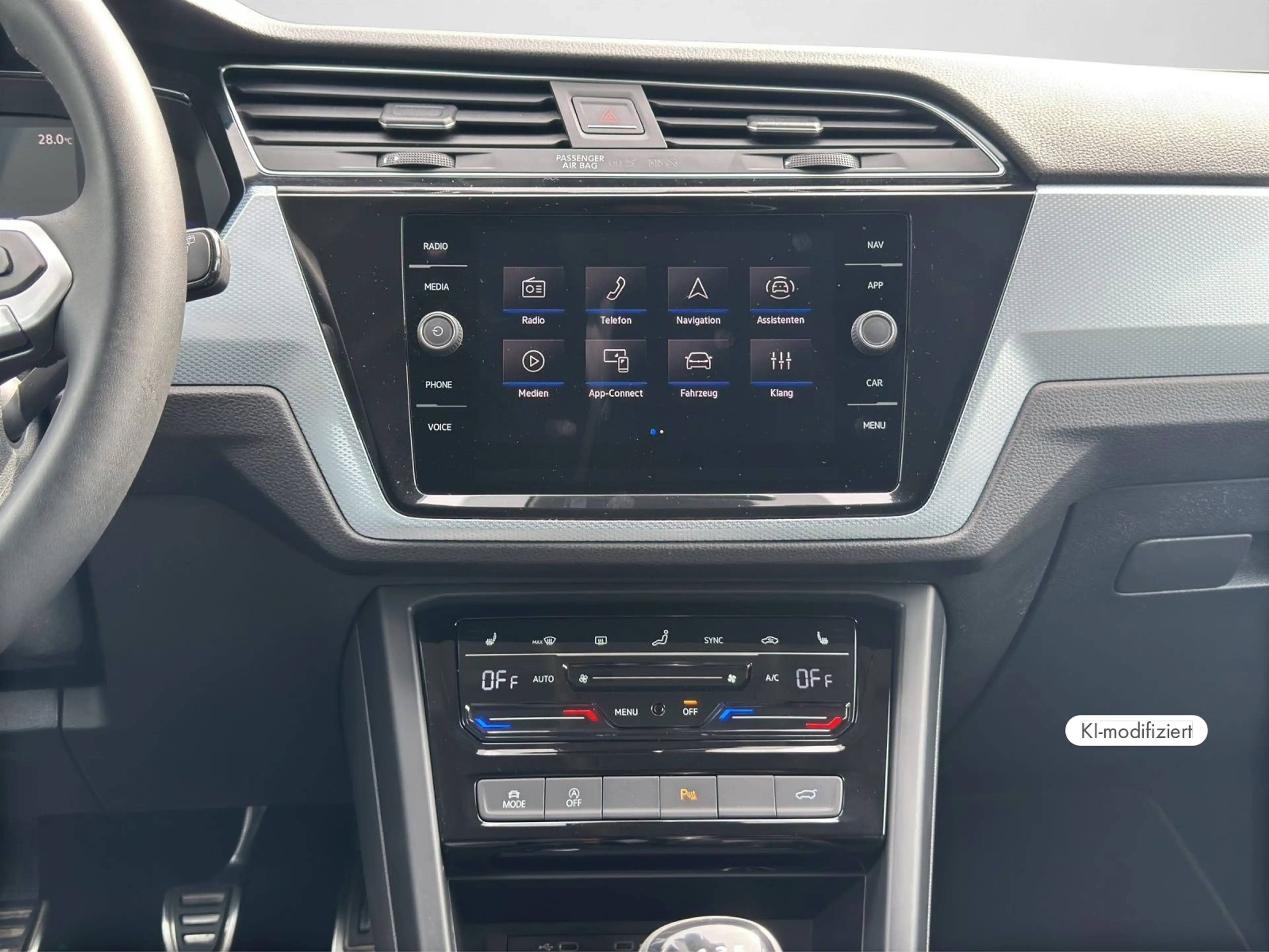Volkswagen Touran GOAL 1.5 TSI 7-SITZER ACC NAVI RFK SHZ — photo 12