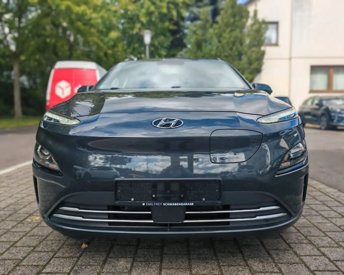 Hyundai Kona Select Elektro 64kWh|SOH97%|Garantie05/2030 Grau - 2