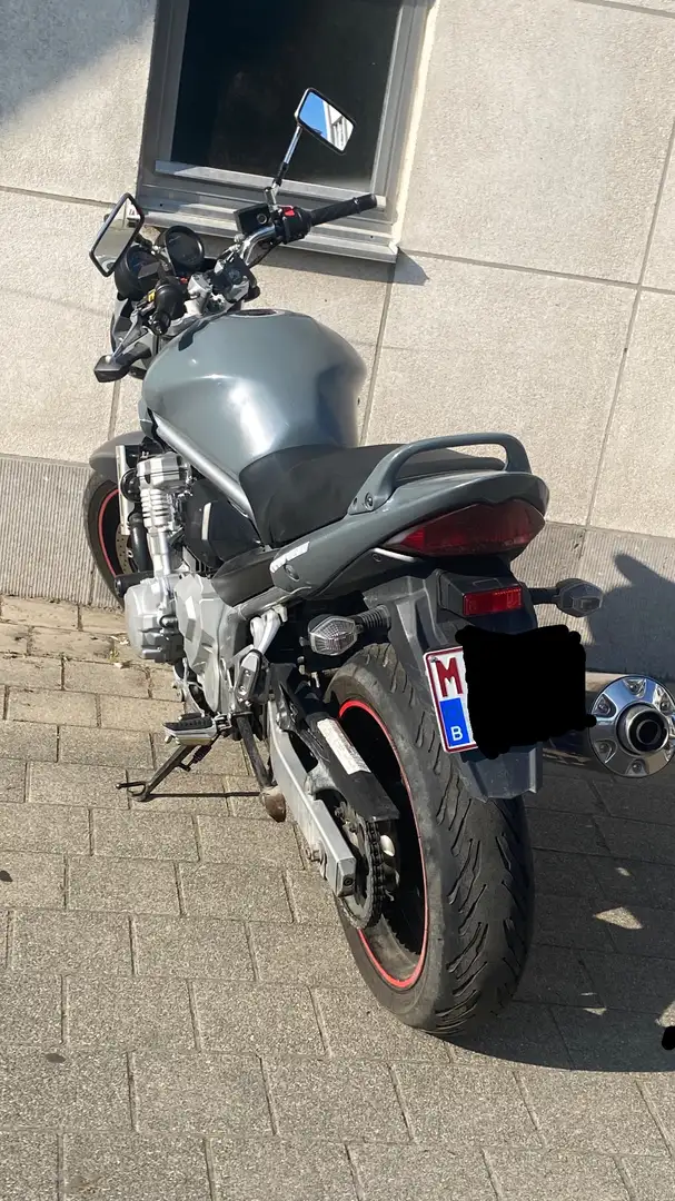 Suzuki Bandit 650 Suzuki bandit GSF 650 Silber - 2