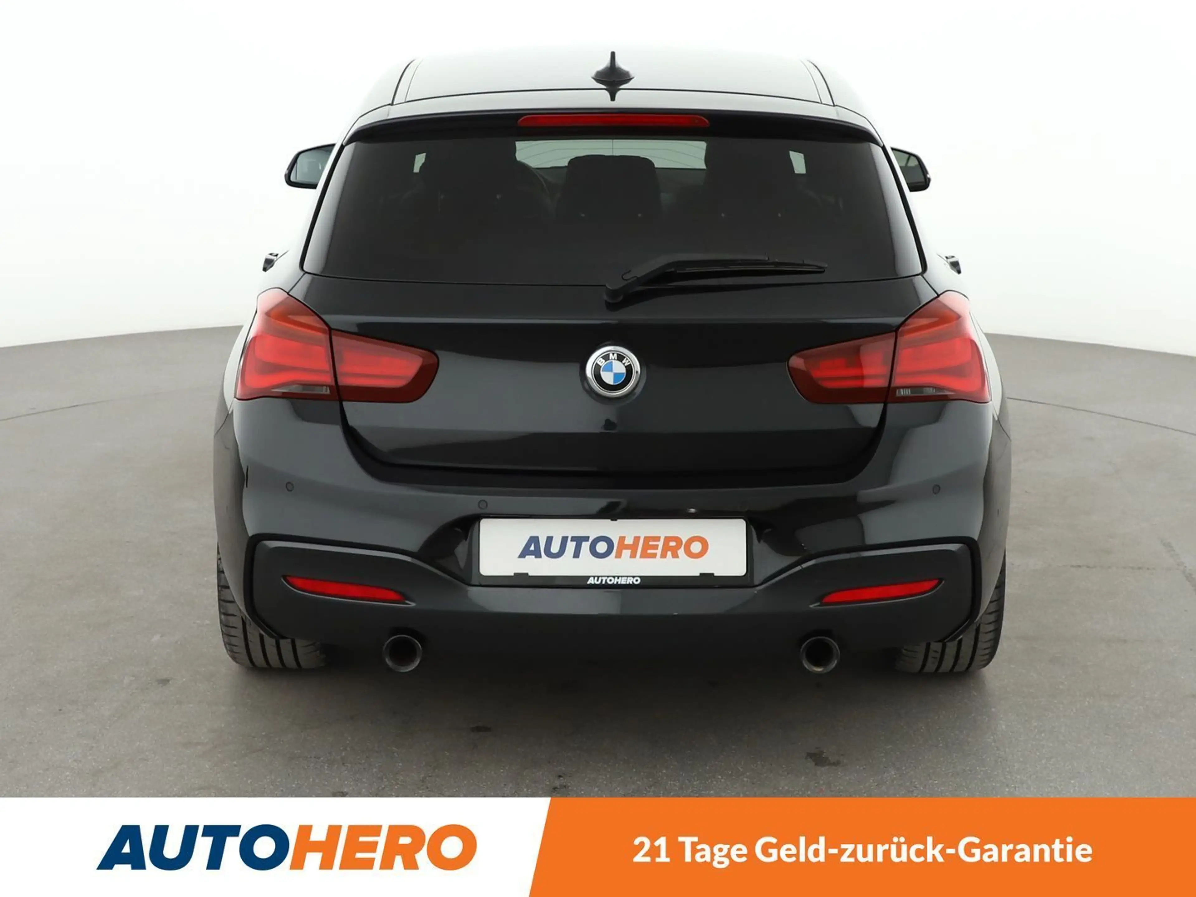 BMW 140 M140i xDrive Special Edition Aut.*NAVI*TEMPO*PDC* — photo 5