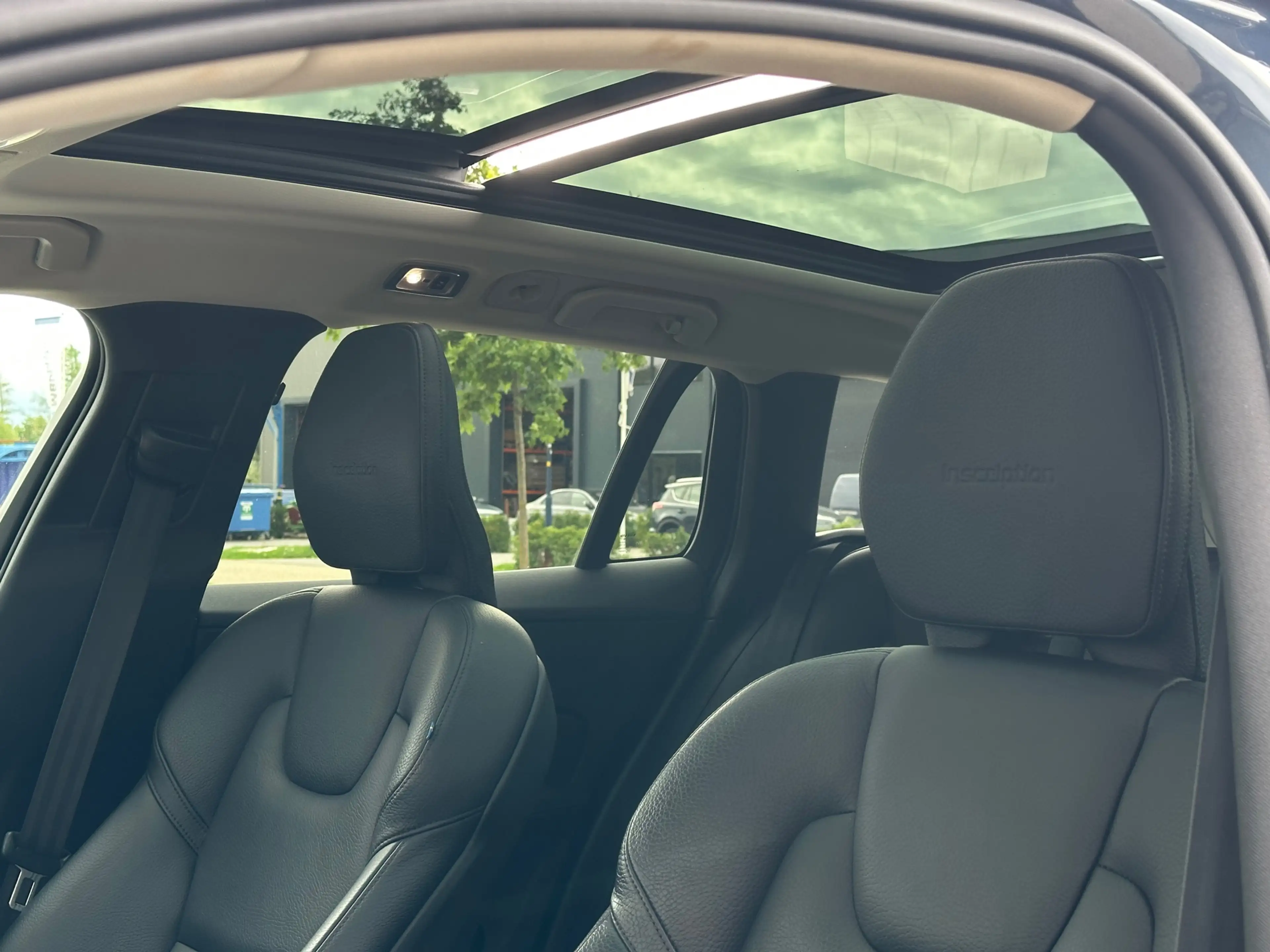 Volvo V60 2.0 T8 Twin Engine AWD Inscription Leer Pano Memor — photo 4