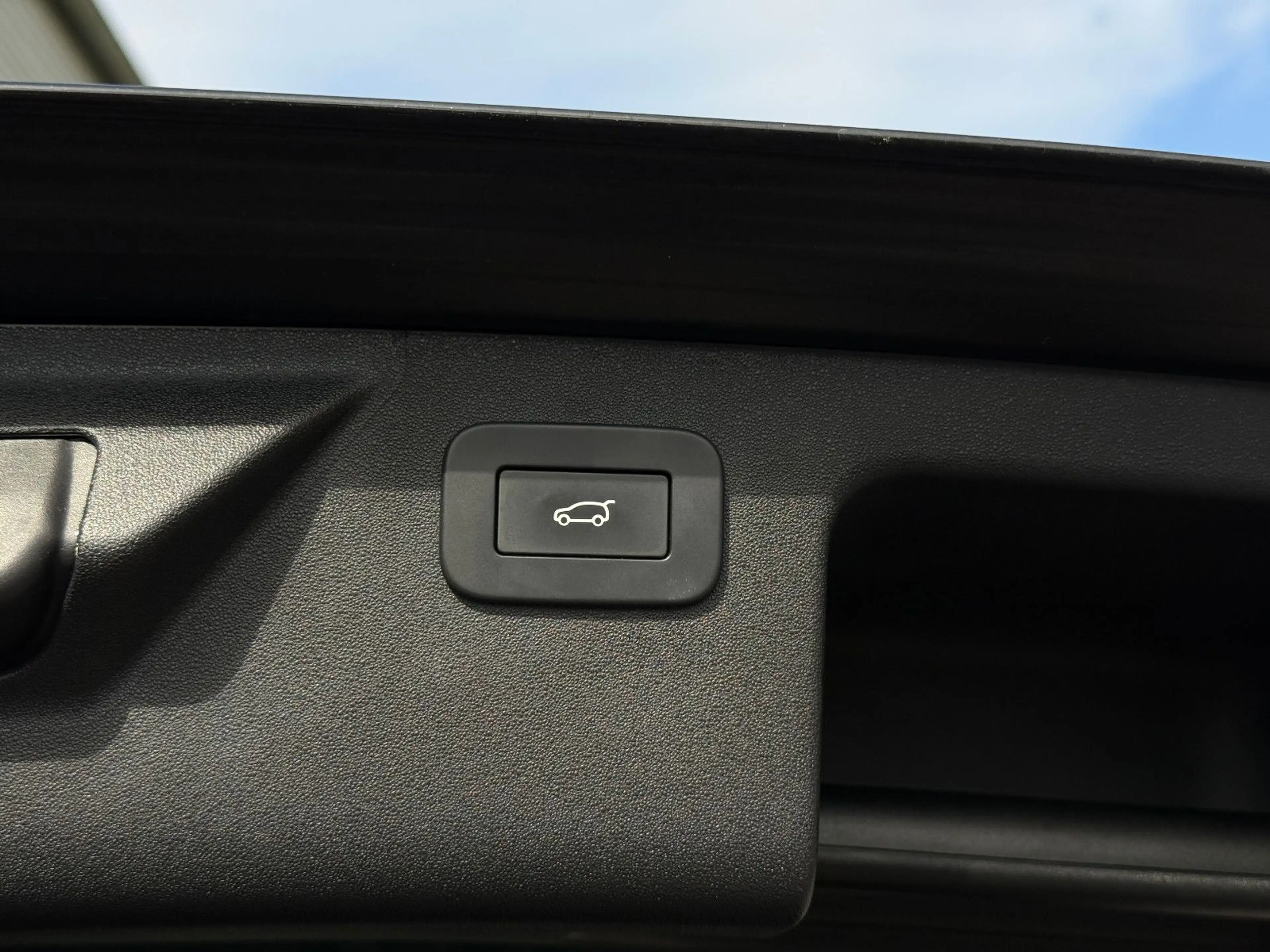 Land Rover Discovery Sport S AWD Aut ACC Navi LED Kamera — photo 8