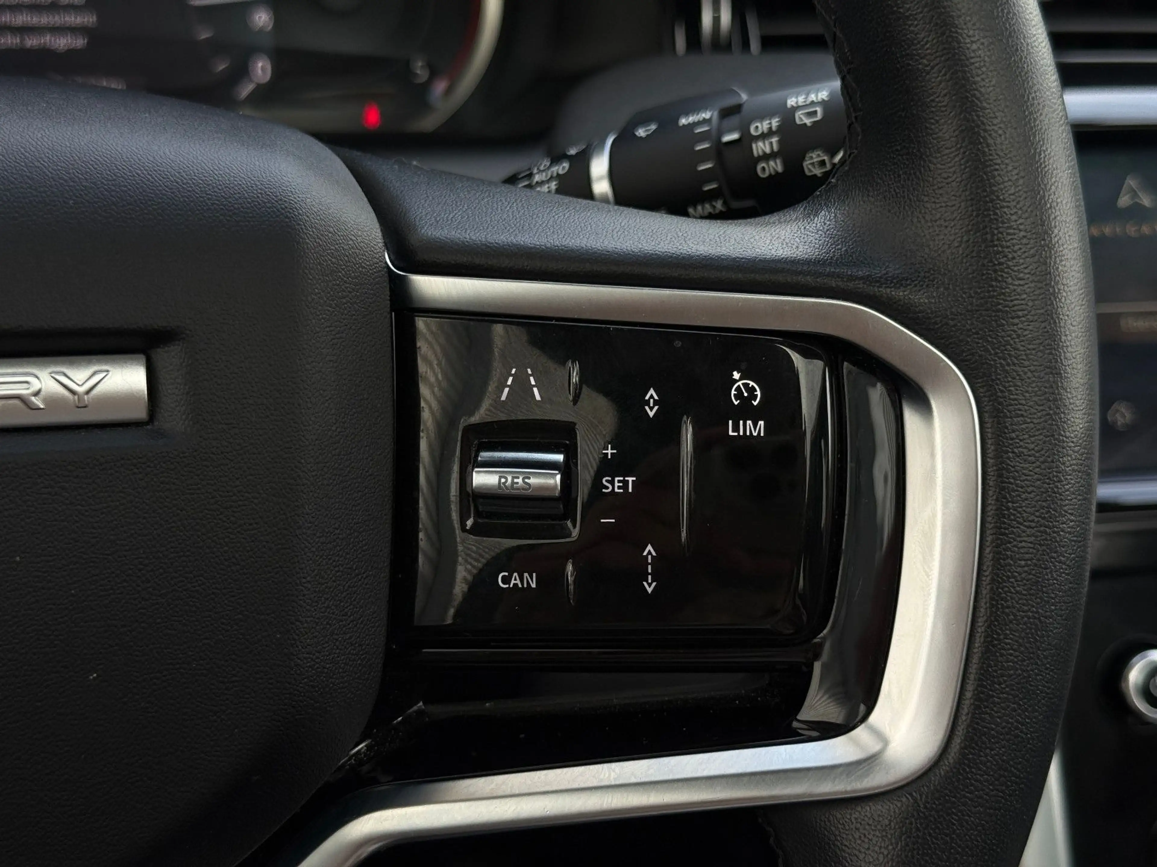 Land Rover Discovery Sport S AWD Aut ACC Navi LED Kamera — photo 13