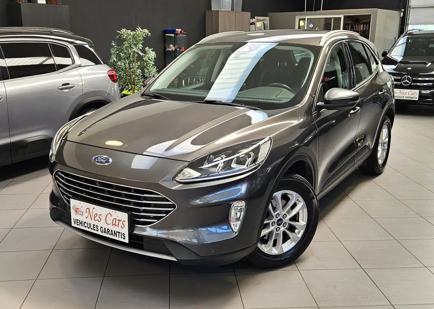 Ford Kuga Kuga 1.5 TDCi TITANIUM,AUTO,CAMERA 360,GAR 1 AN Gris - 1
